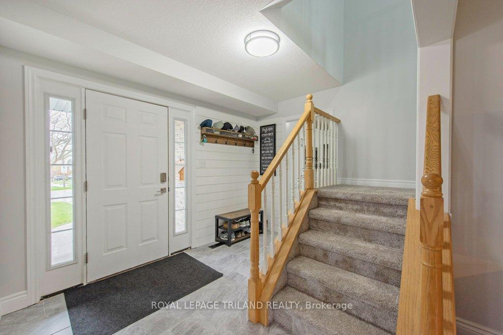 Photo 4 of 18 Penhale Avenue, St. Thomas — HOMEH