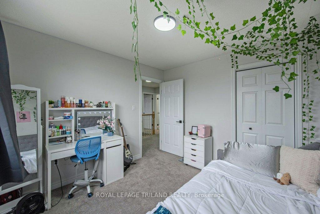 Photo 23 of 18 Penhale Avenue, St. Thomas — HOMEH