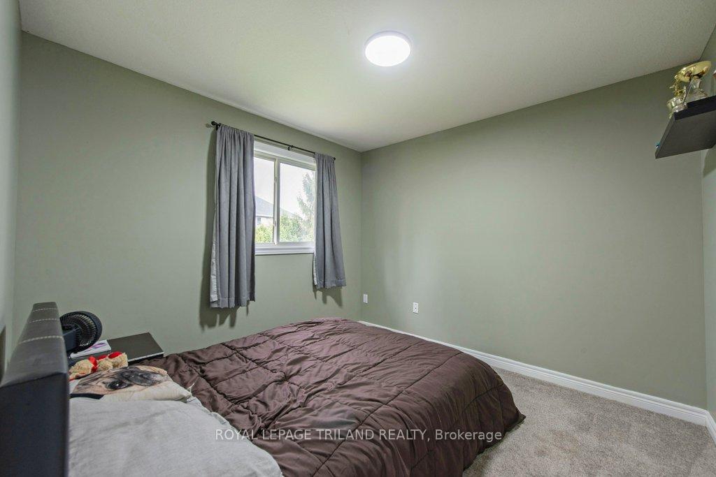 Photo 21 of 18 Penhale Avenue, St. Thomas — HOMEH