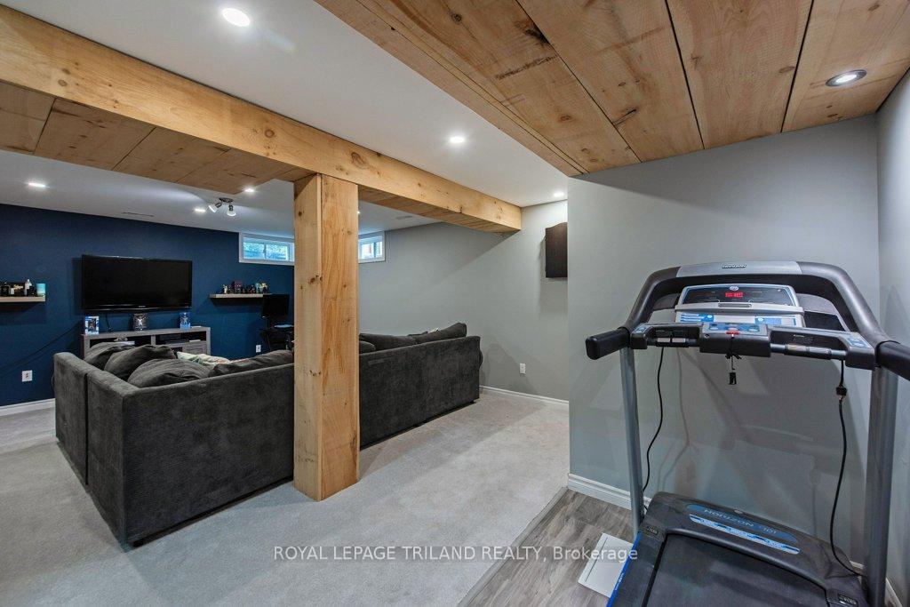 Photo 37 of 18 Penhale Avenue, St. Thomas — HOMEH