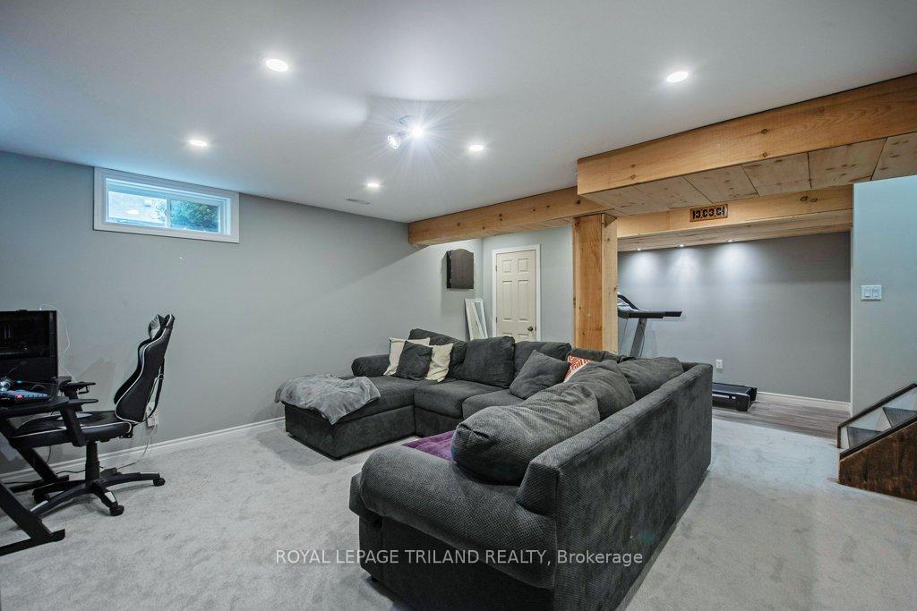 Photo 33 of 18 Penhale Avenue, St. Thomas — HOMEH