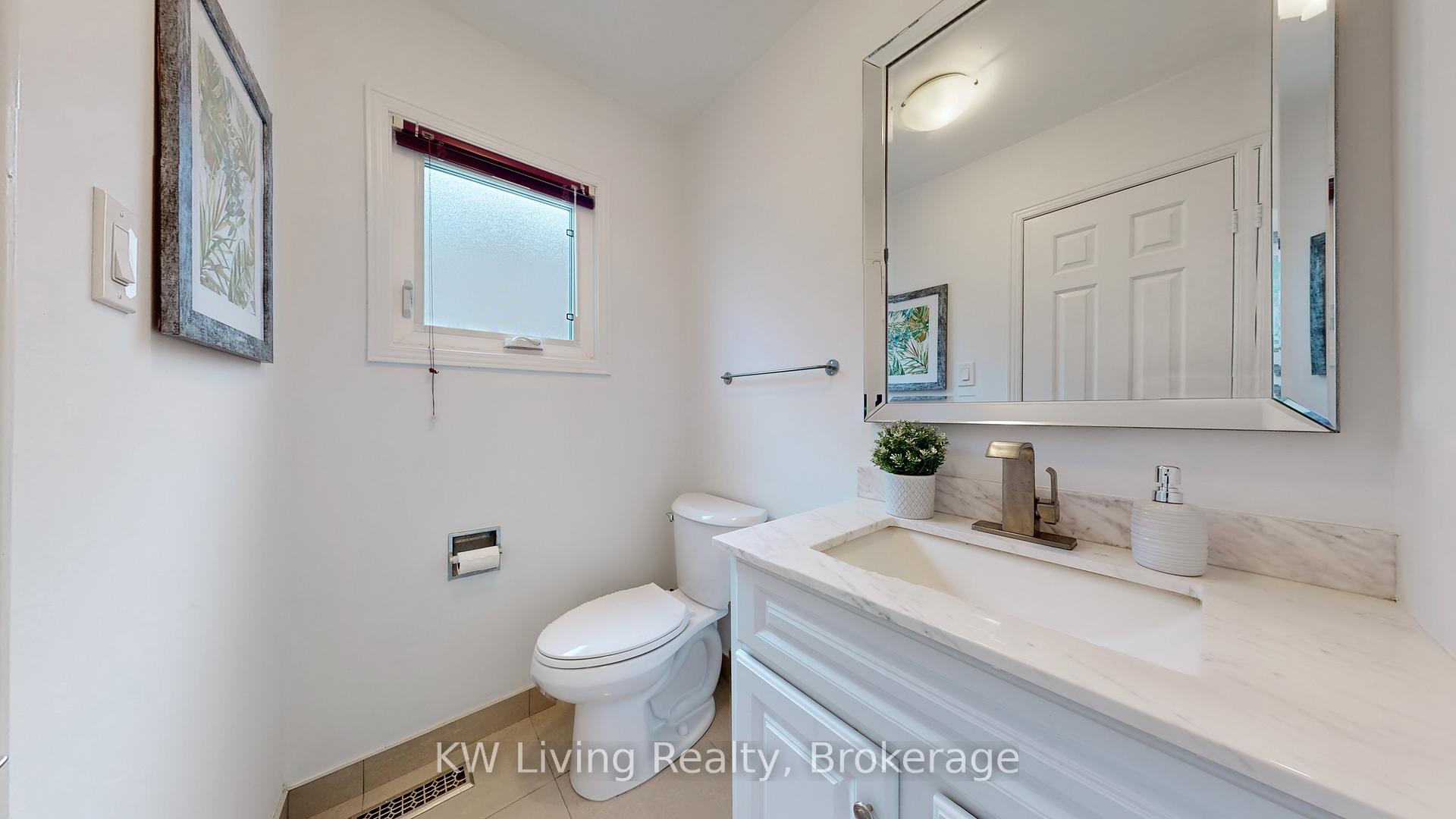 Photo 14 of 60 Graham Crescent, Markham, Raymerville — HOMEH
