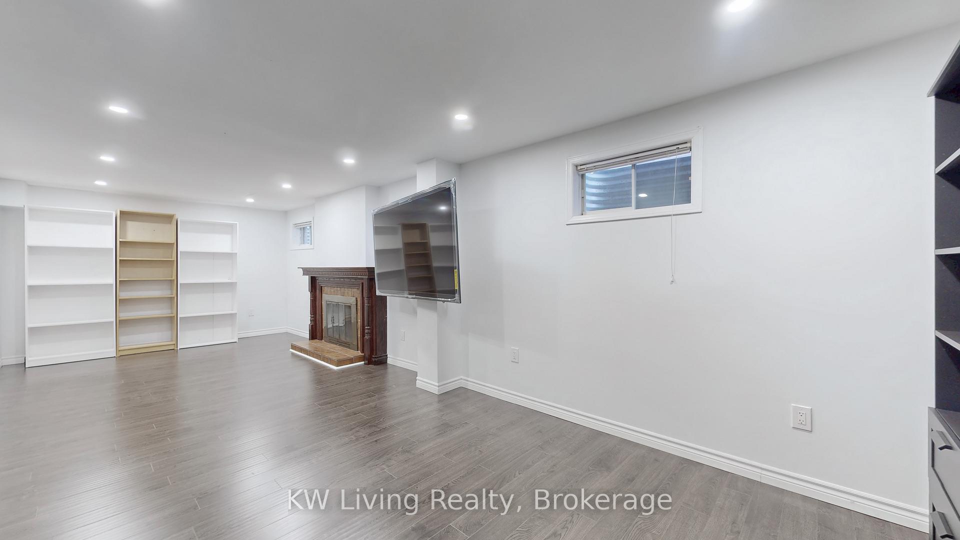 Photo 24 of 60 Graham Crescent, Markham, Raymerville — HOMEH
