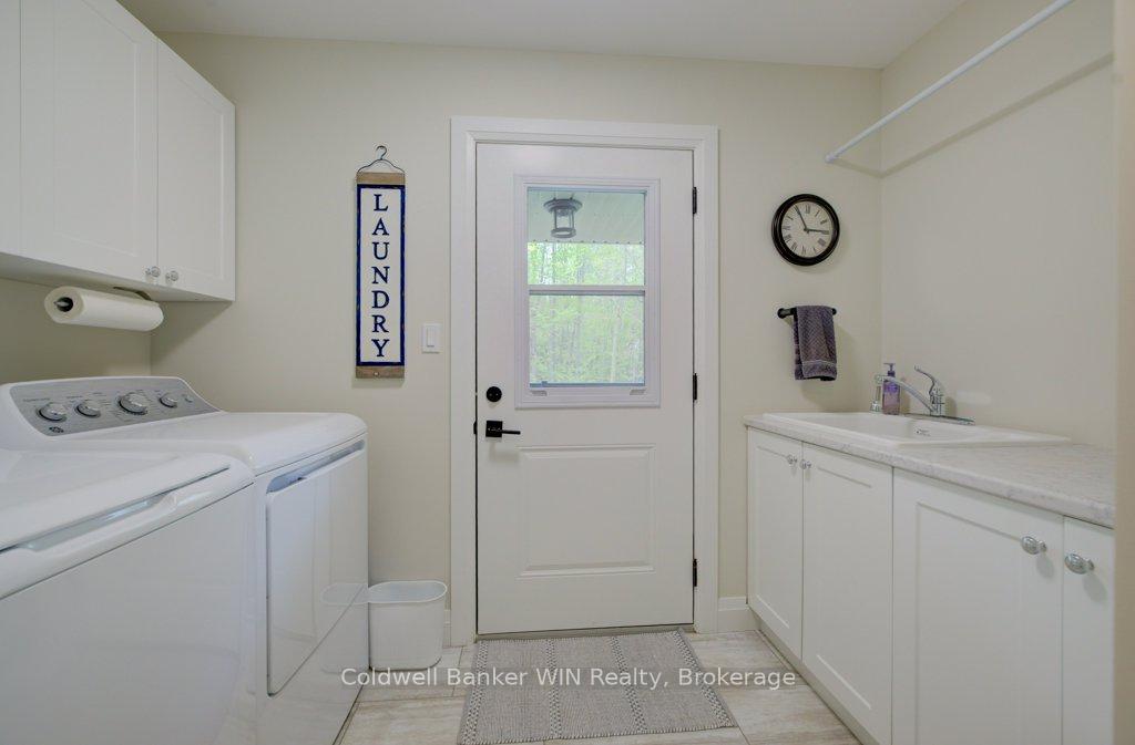 Photo 17 of 9590 O'Dwyers Road, Minto — HOMEH