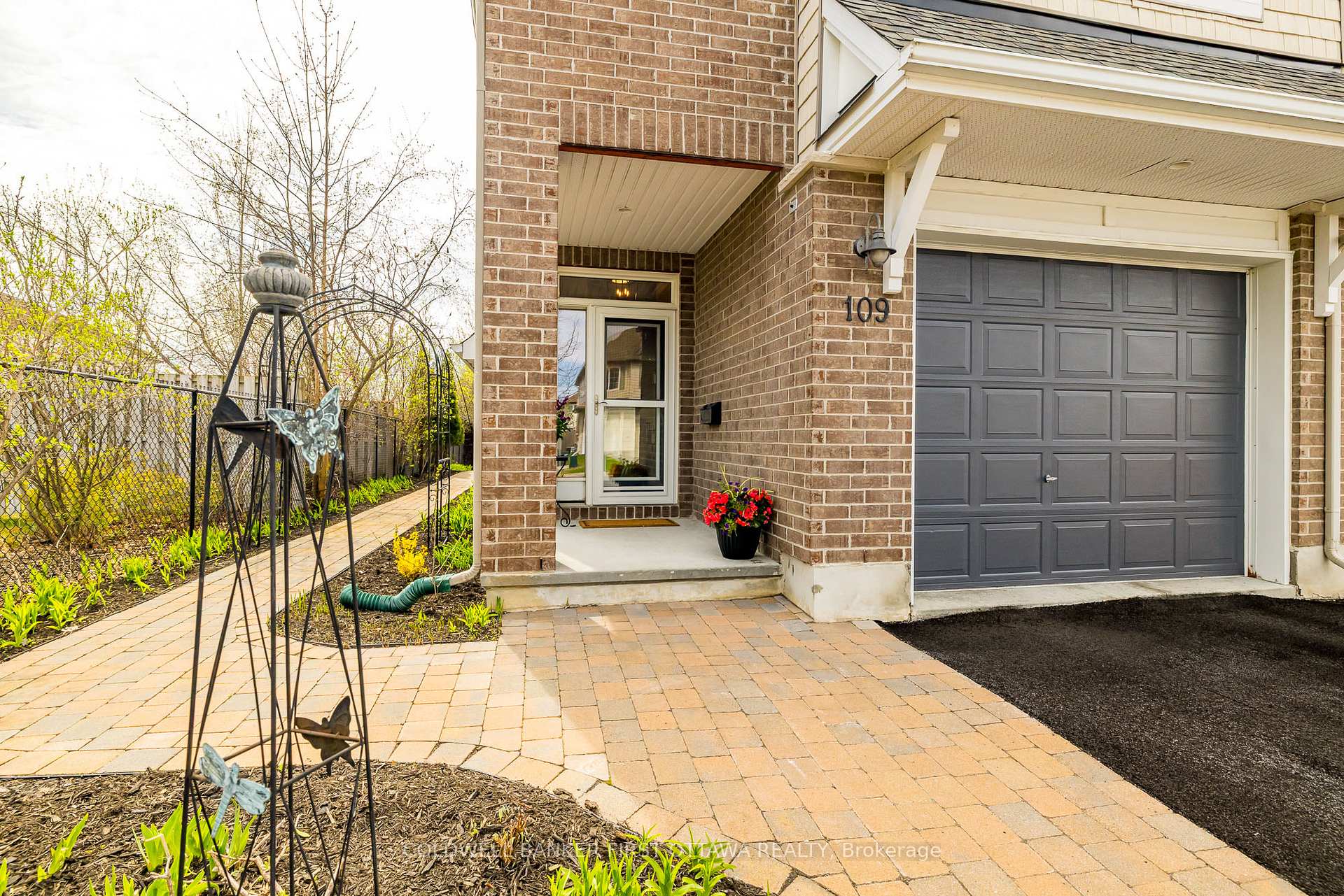 Photo 22 of 109 Mojave Crescent, Ottawa, Stittsville (North) — HOMEH