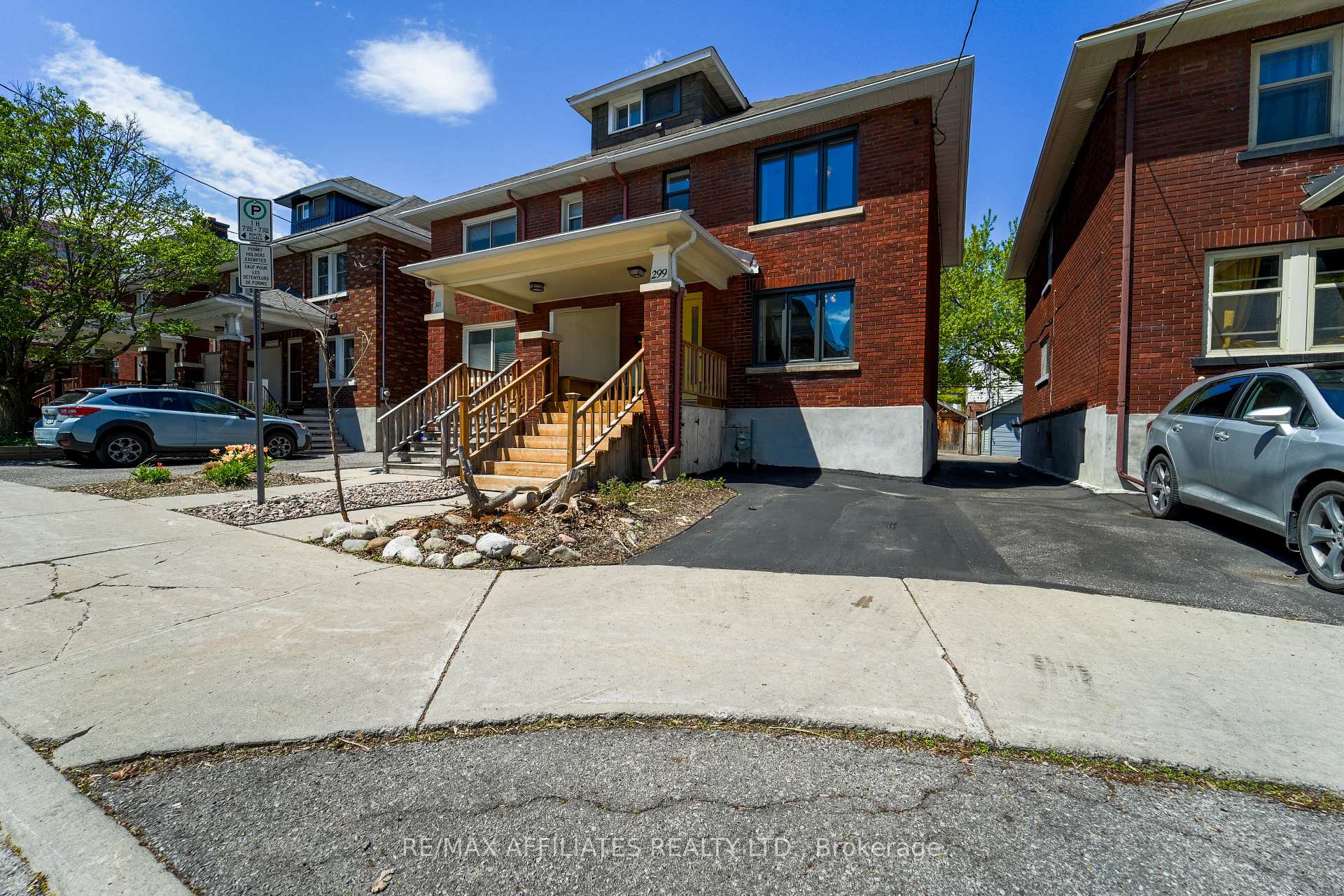 Photo 1 of 299 Flora Street, Ottawa, Ottawa Centre — HOMEH