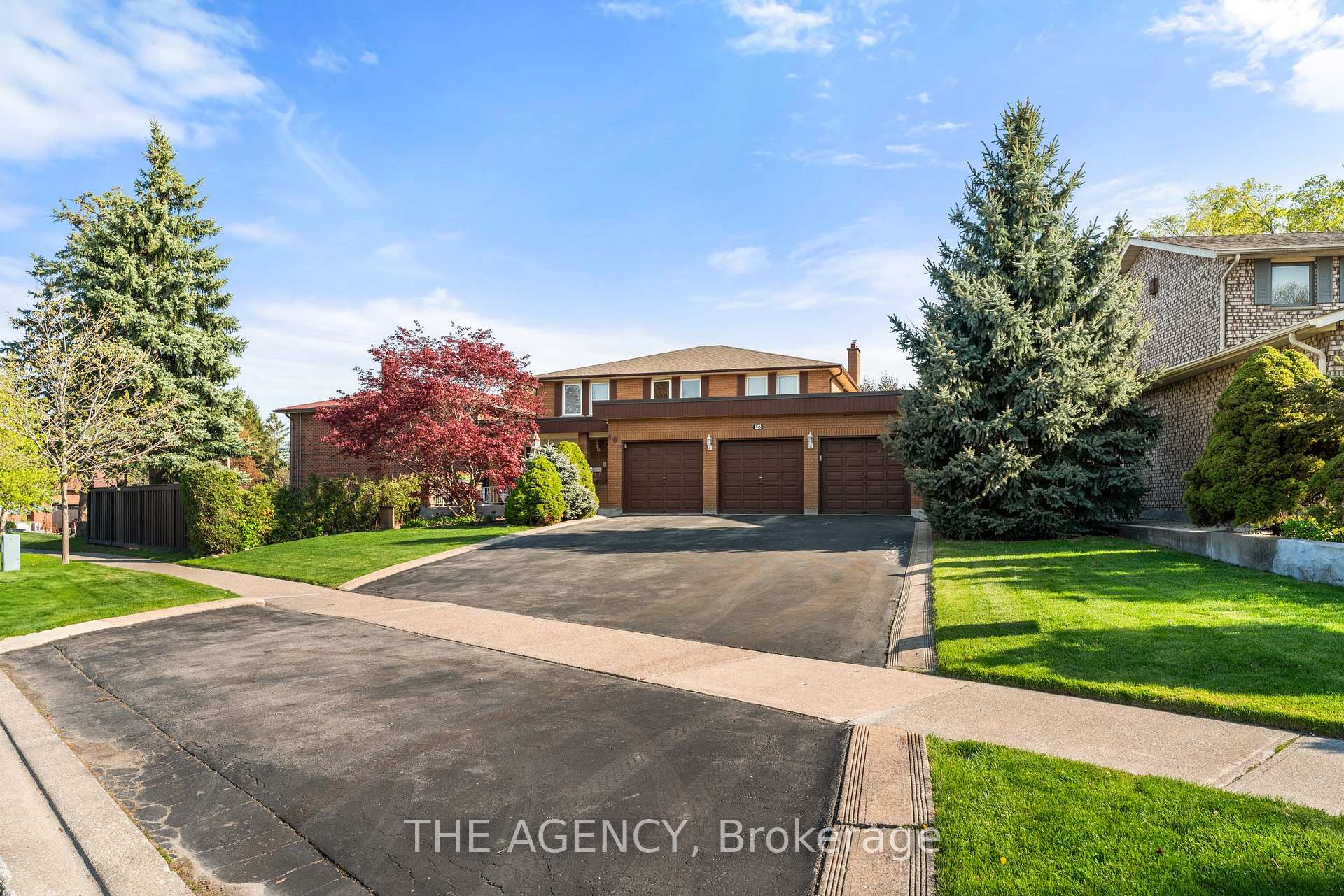 Photo 2 of 46 Jeanne Drive, Vaughan, East Woodbridge — HOMEH