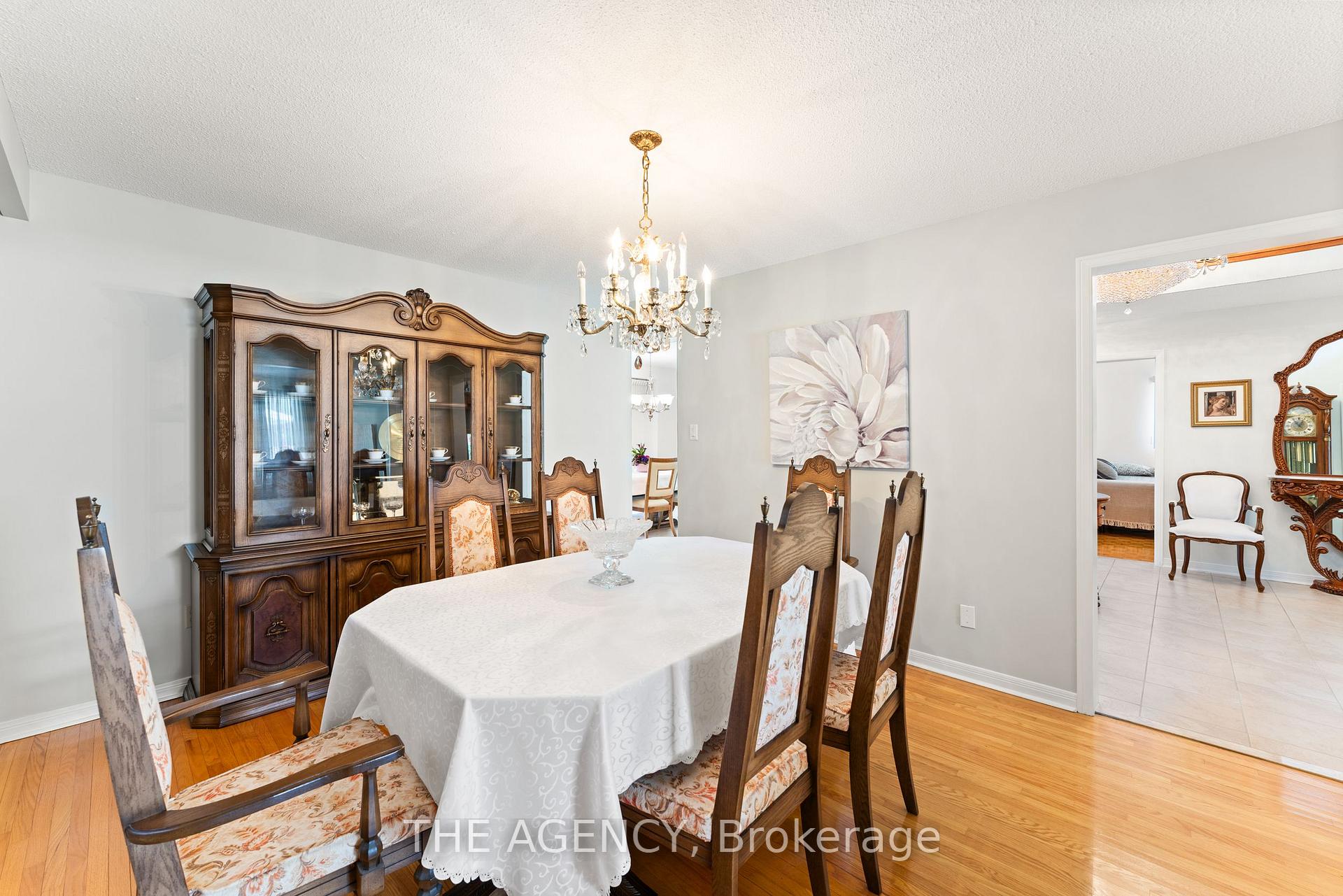 Photo 22 of 46 Jeanne Drive, Vaughan, East Woodbridge — HOMEH