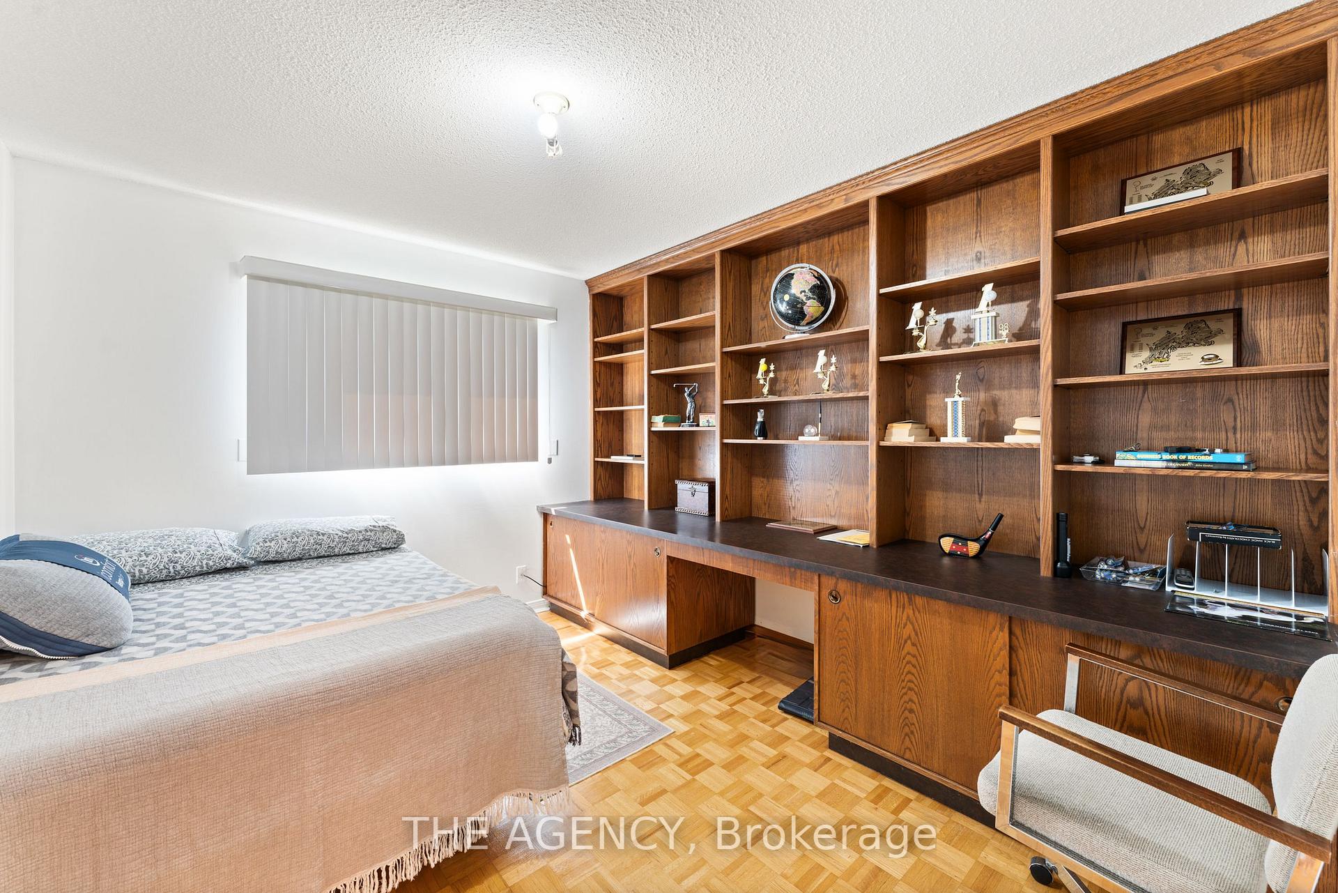 Photo 10 of 46 Jeanne Drive, Vaughan, East Woodbridge — HOMEH