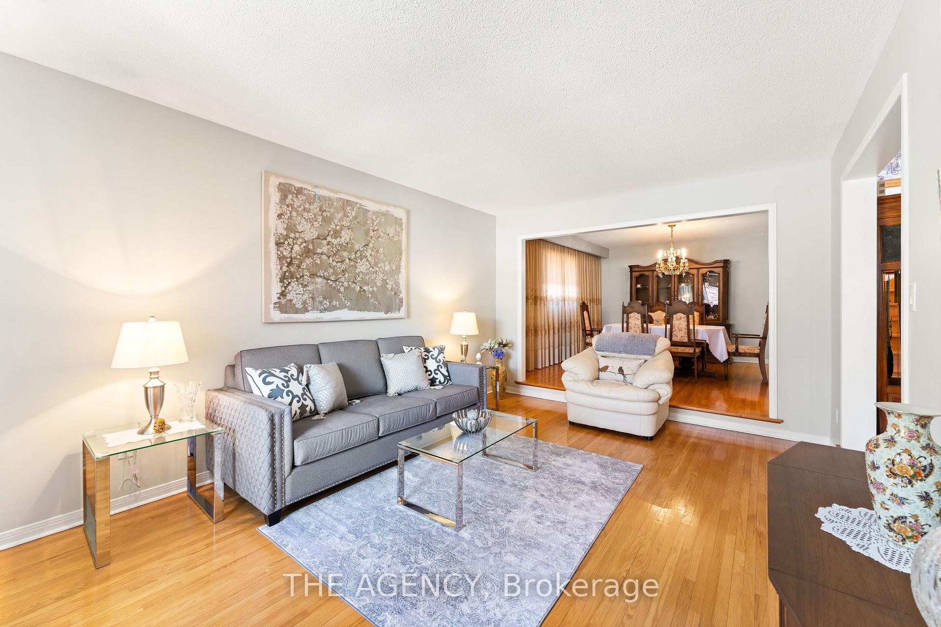 Photo 15 of 46 Jeanne Drive, Vaughan, East Woodbridge — HOMEH
