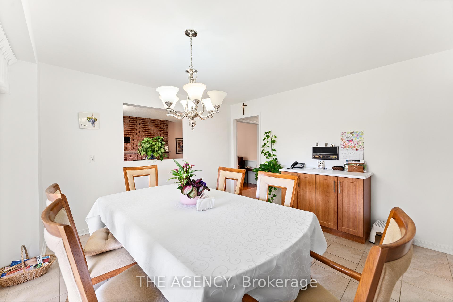 Photo 30 of 46 Jeanne Drive, Vaughan, East Woodbridge — HOMEH