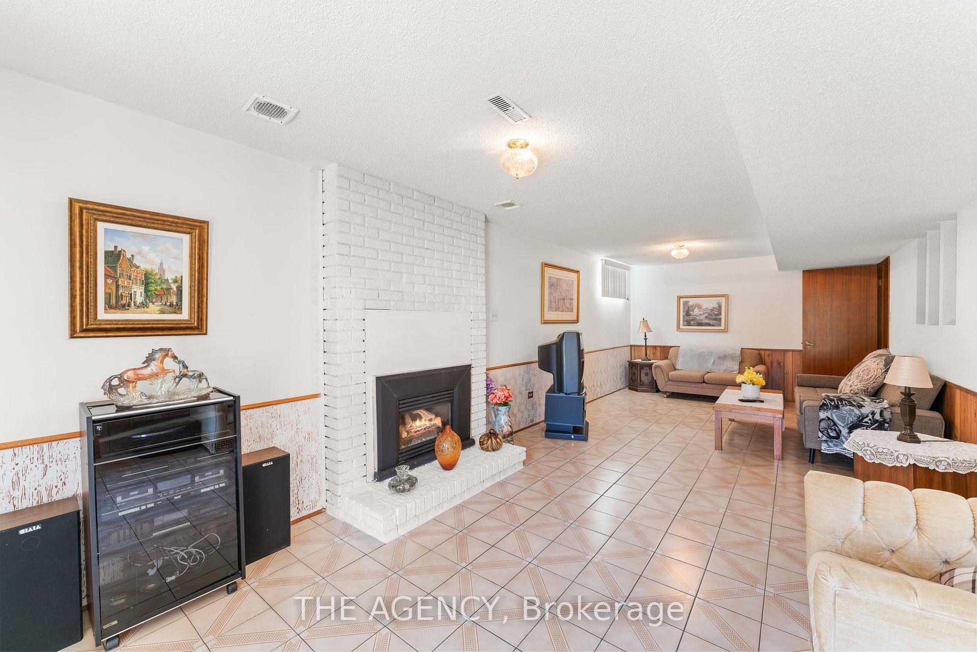 Photo 50 of 46 Jeanne Drive, Vaughan, East Woodbridge — HOMEH