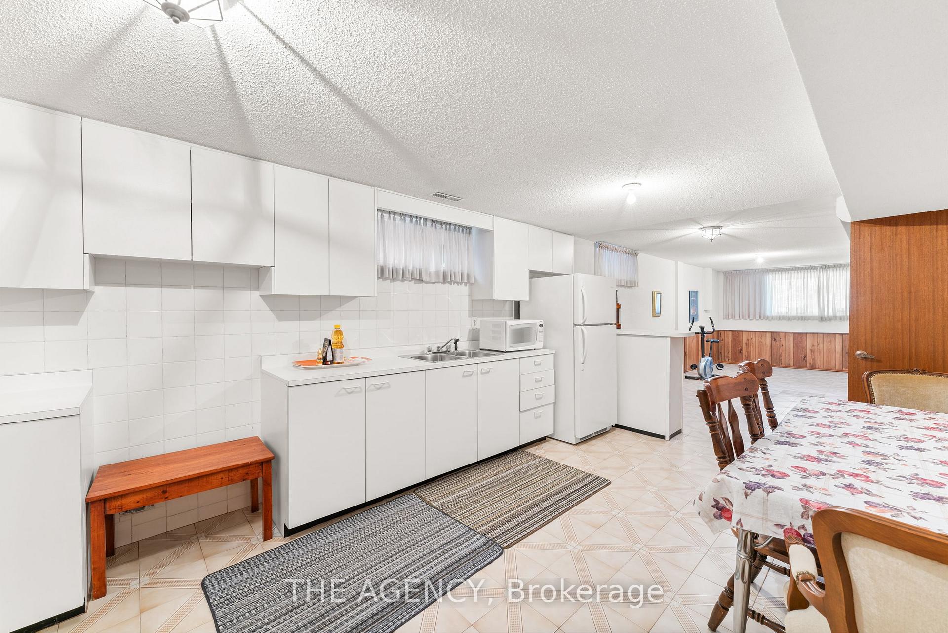 Photo 25 of 46 Jeanne Drive, Vaughan, East Woodbridge — HOMEH