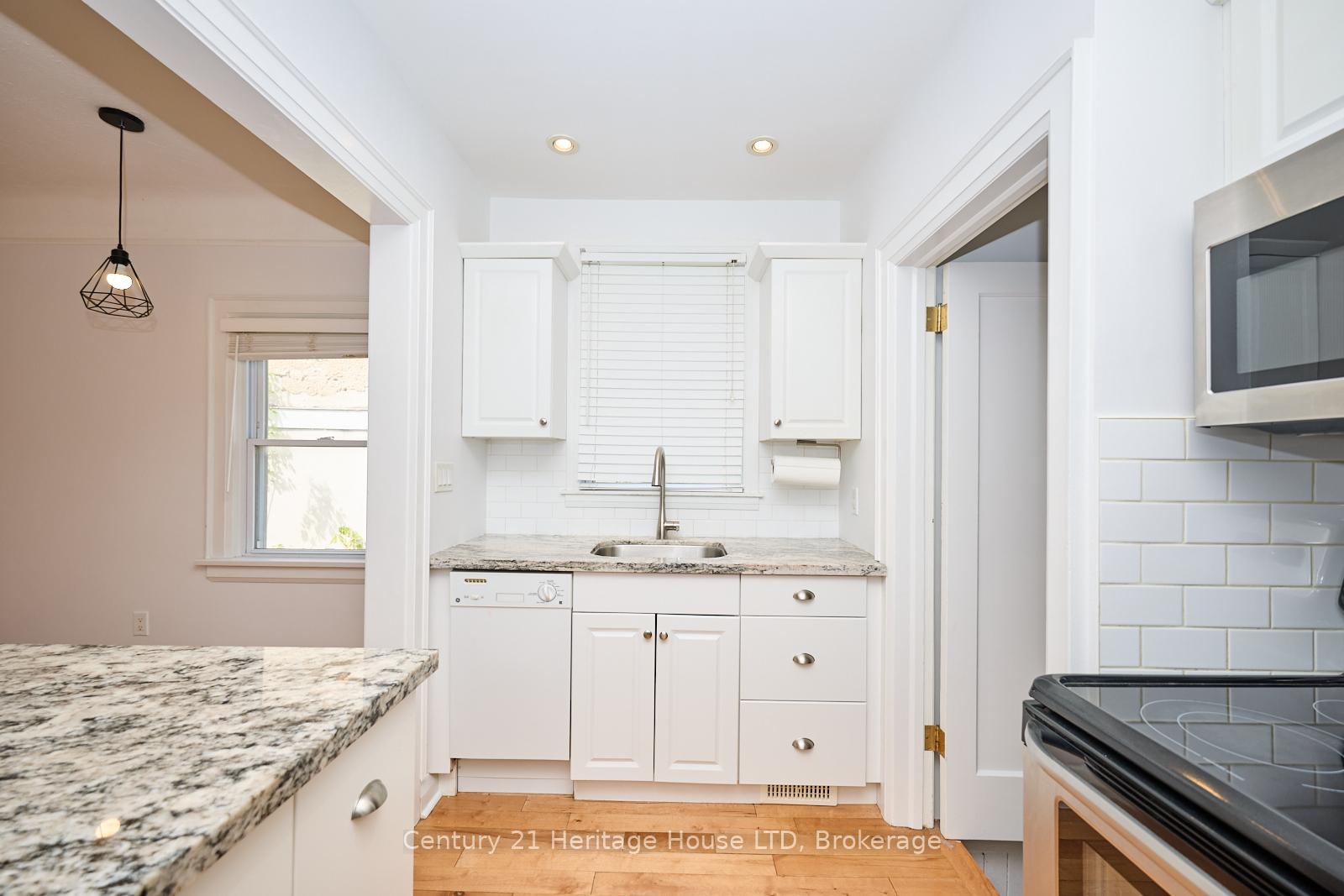 Photo 9 of 21 Spruce Street, St. Catharines, Downtown — HOMEH