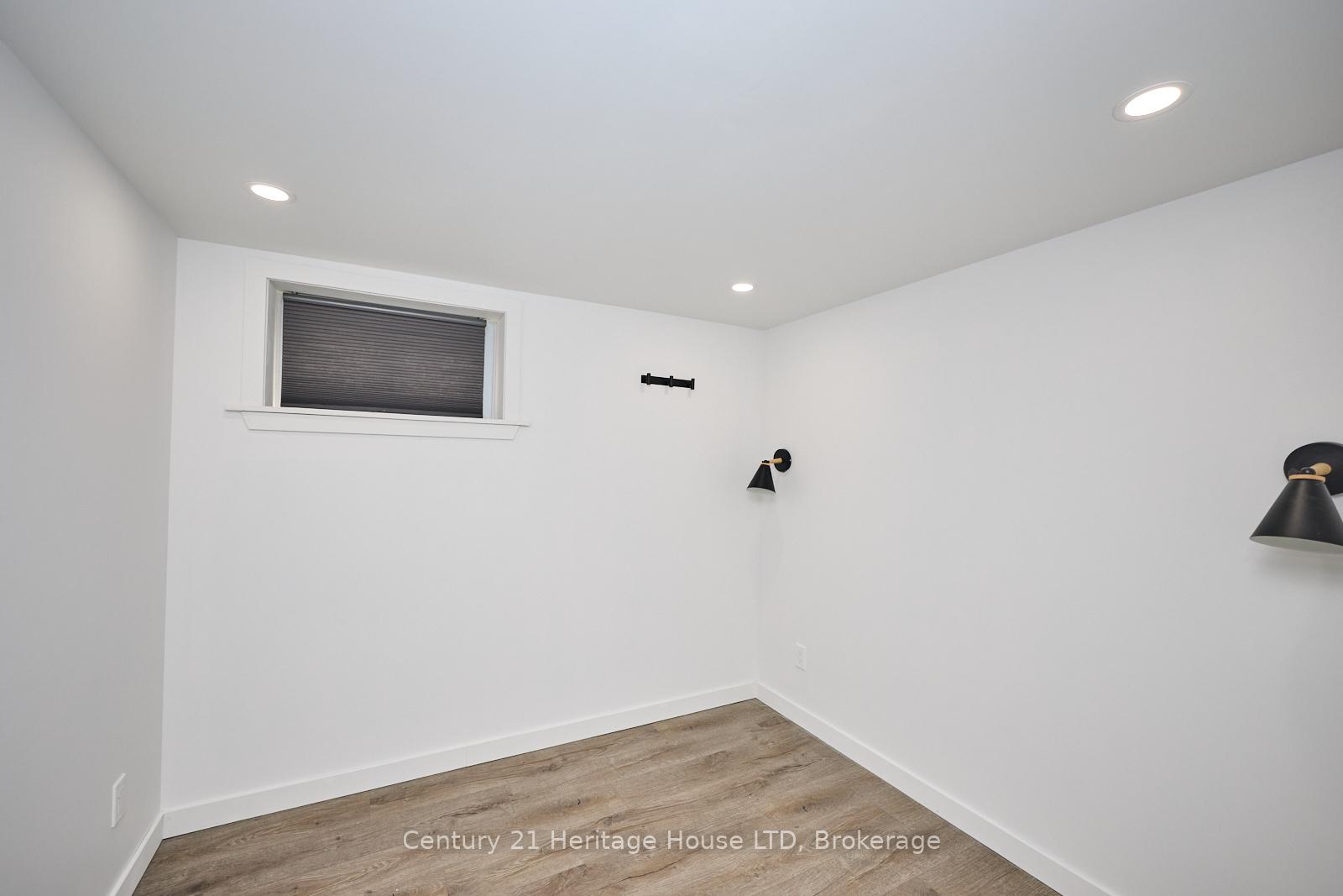 Photo 23 of 21 Spruce Street, St. Catharines, Downtown — HOMEH