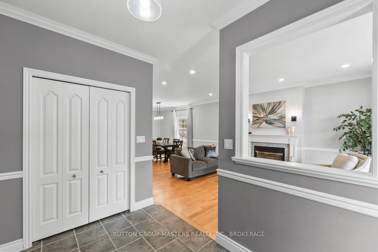 Photo 2 of 151 Rose Abbey Drive, Kingston, Kingston East (Incl Barret Crt) — HOMEH