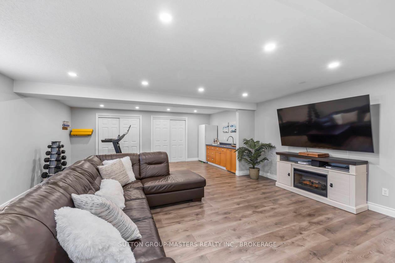 Photo 34 of 151 Rose Abbey Drive, Kingston, Kingston East (Incl Barret Crt) — HOMEH