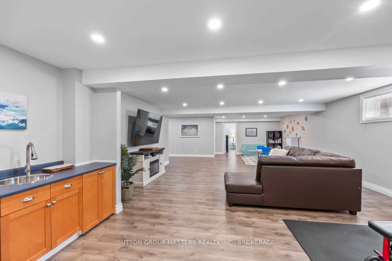 Photo 28 of 151 Rose Abbey Drive, Kingston, Kingston East (Incl Barret Crt) — HOMEH