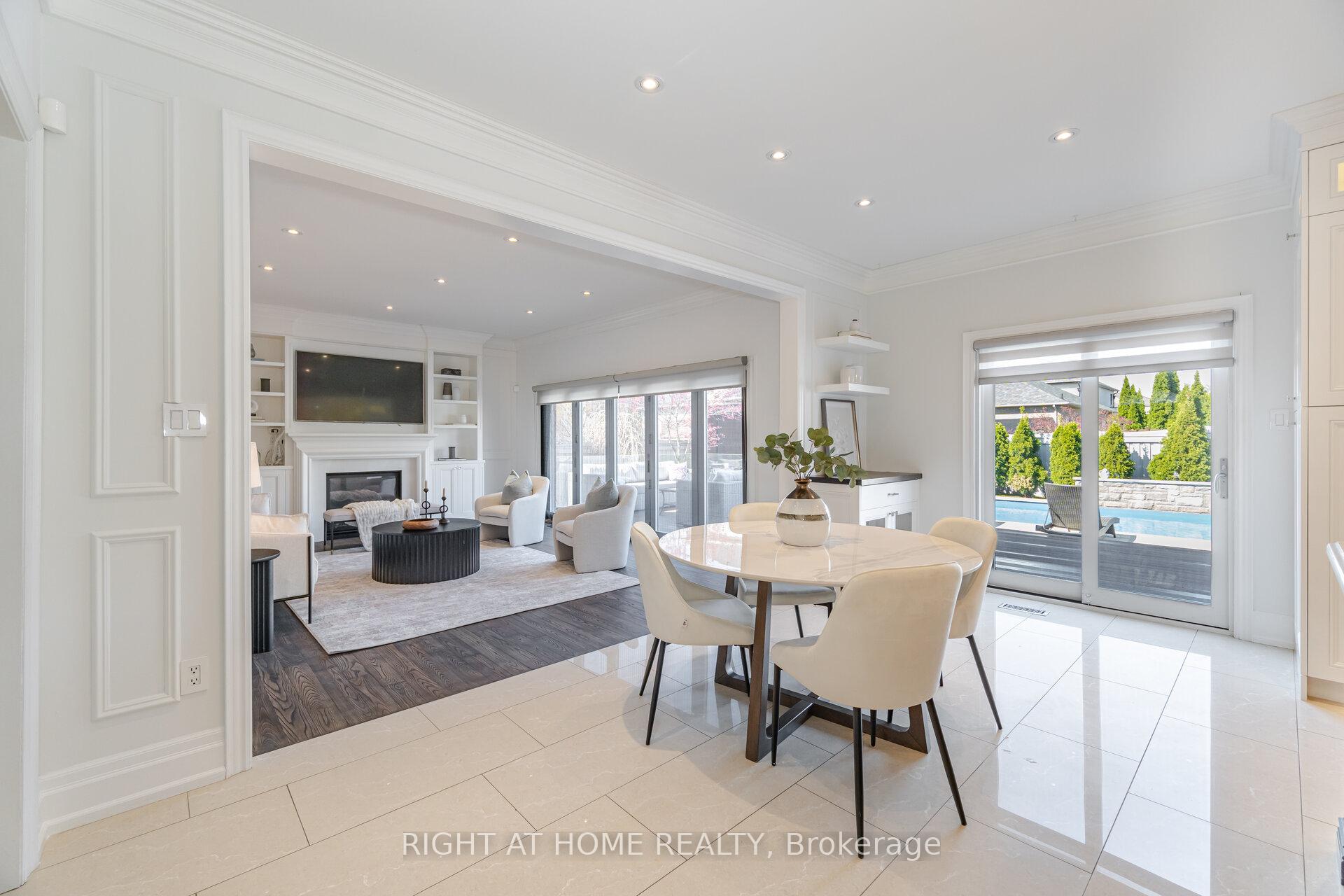 Photo 30 of 110 Green Manor Crescent, Vaughan, East Woodbridge — HOMEH