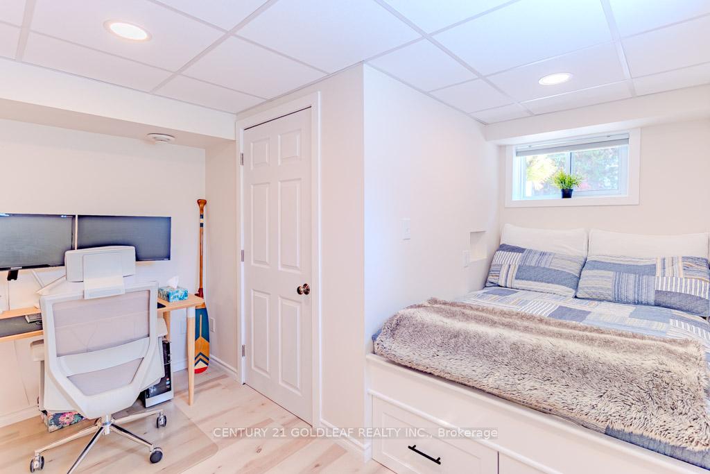 Photo 11 of 1404 Larose Avenue, Ottawa, Carlington — HOMEH