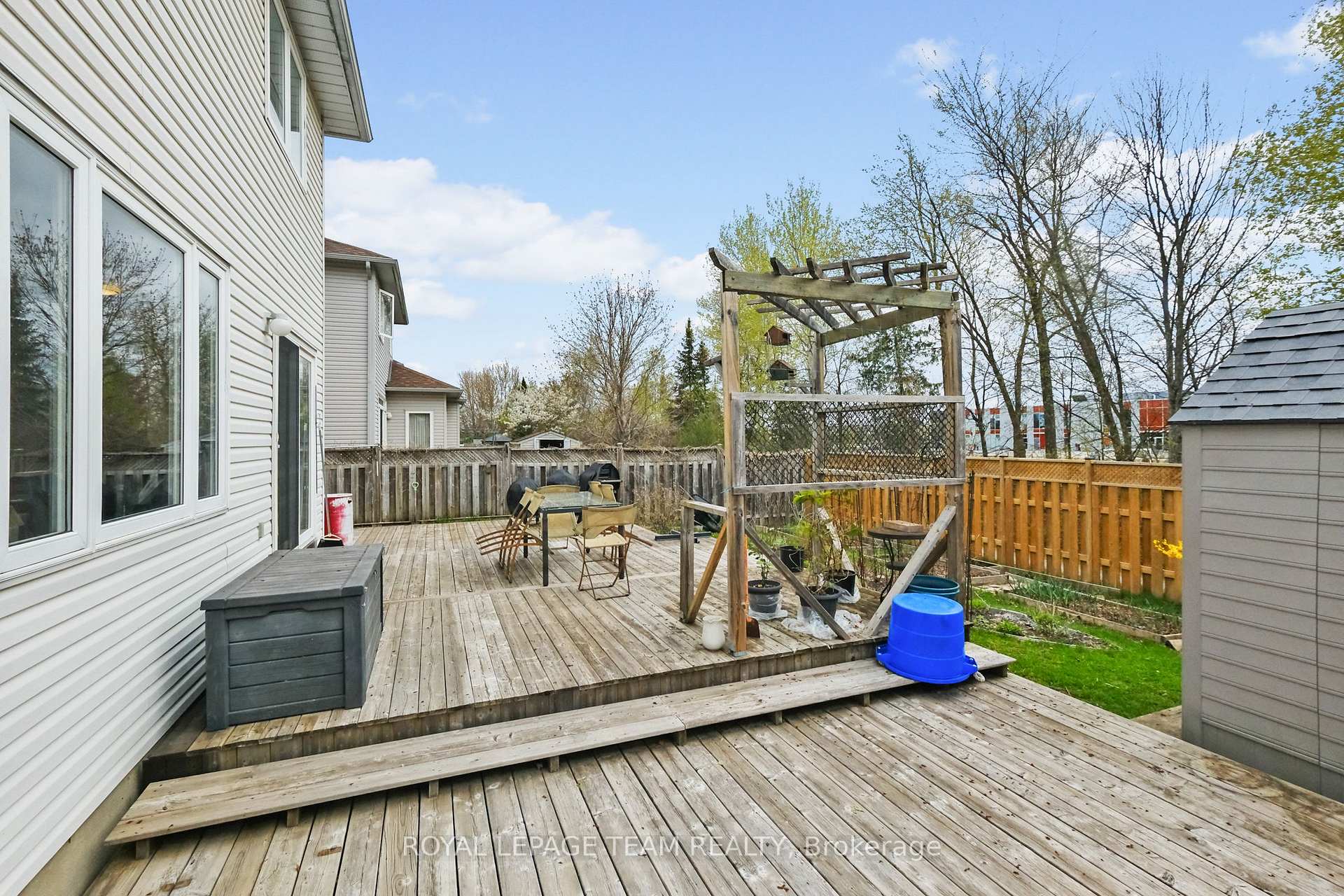 Photo 44 of 126 Arrowwood Drive, Ottawa, Stittsville (South) — HOMEH