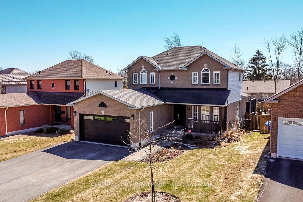 Photo 2 of 17 Frontier Avenue, Orillia — HOMEH