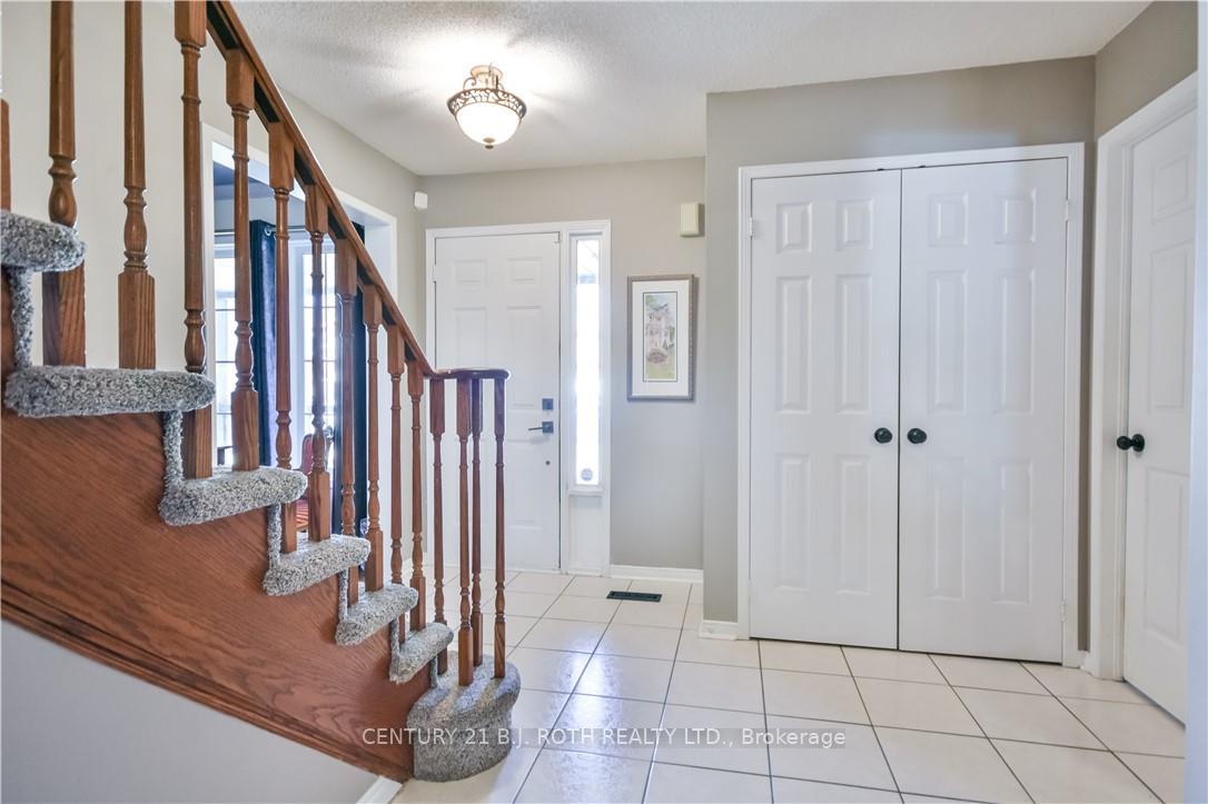 Photo 33 of 17 Frontier Avenue, Orillia — HOMEH