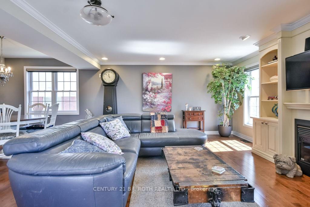 Photo 21 of 17 Frontier Avenue, Orillia — HOMEH