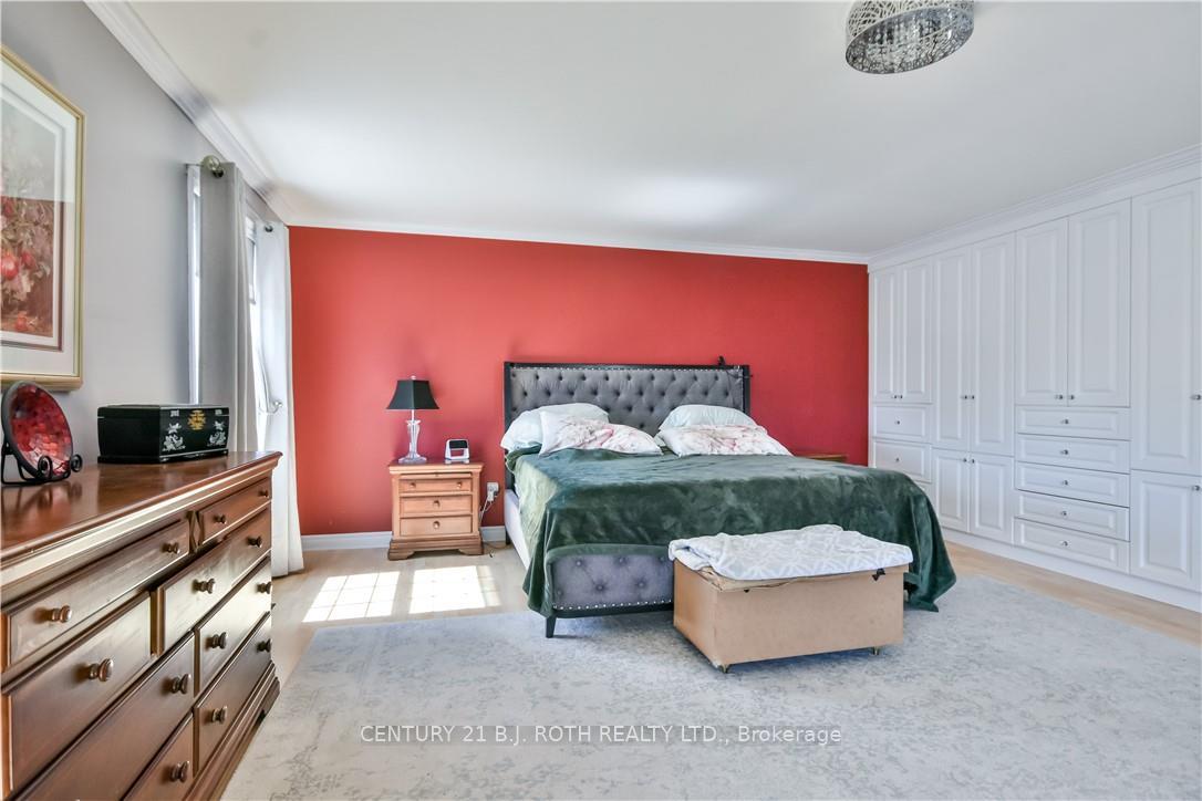 Photo 25 of 17 Frontier Avenue, Orillia — HOMEH