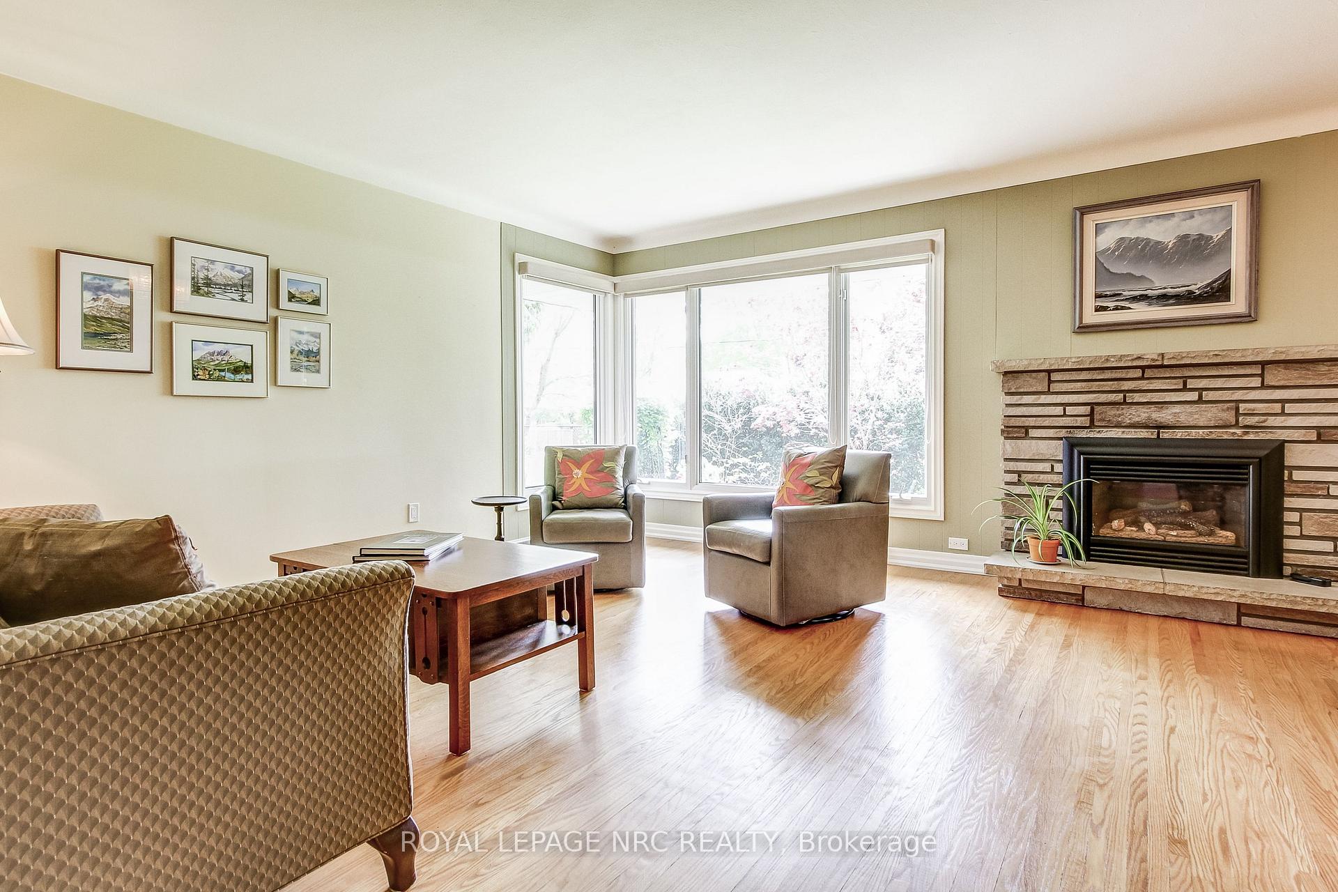 Photo 10 of 8 Rice Avenue, St. Catharines, Bunting/Linwell — HOMEH