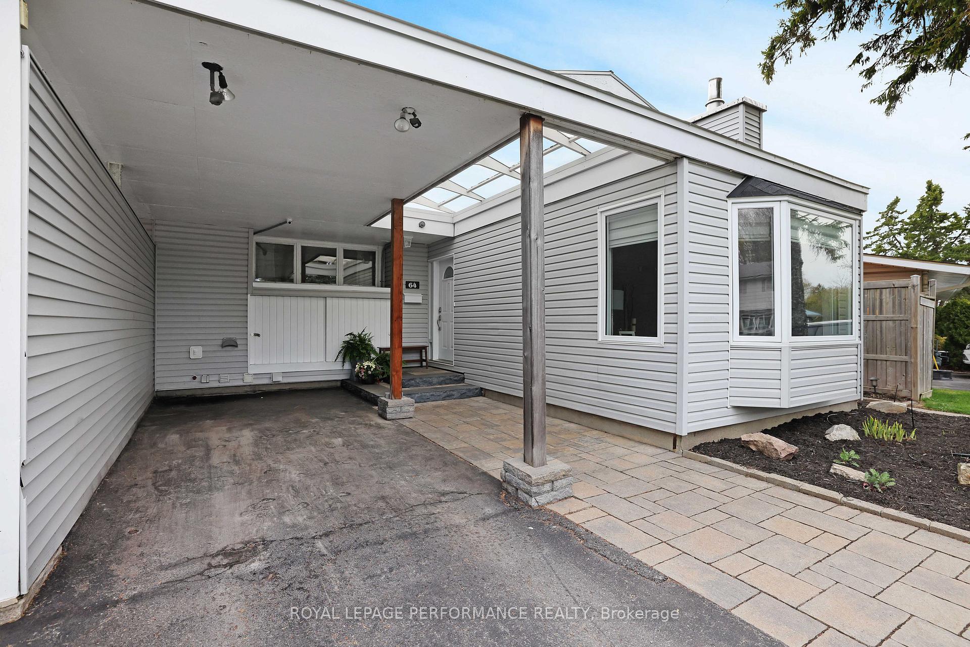 Photo 2 of 64 Crystal Beach Drive, Ottawa, Crystal Beach — HOMEH