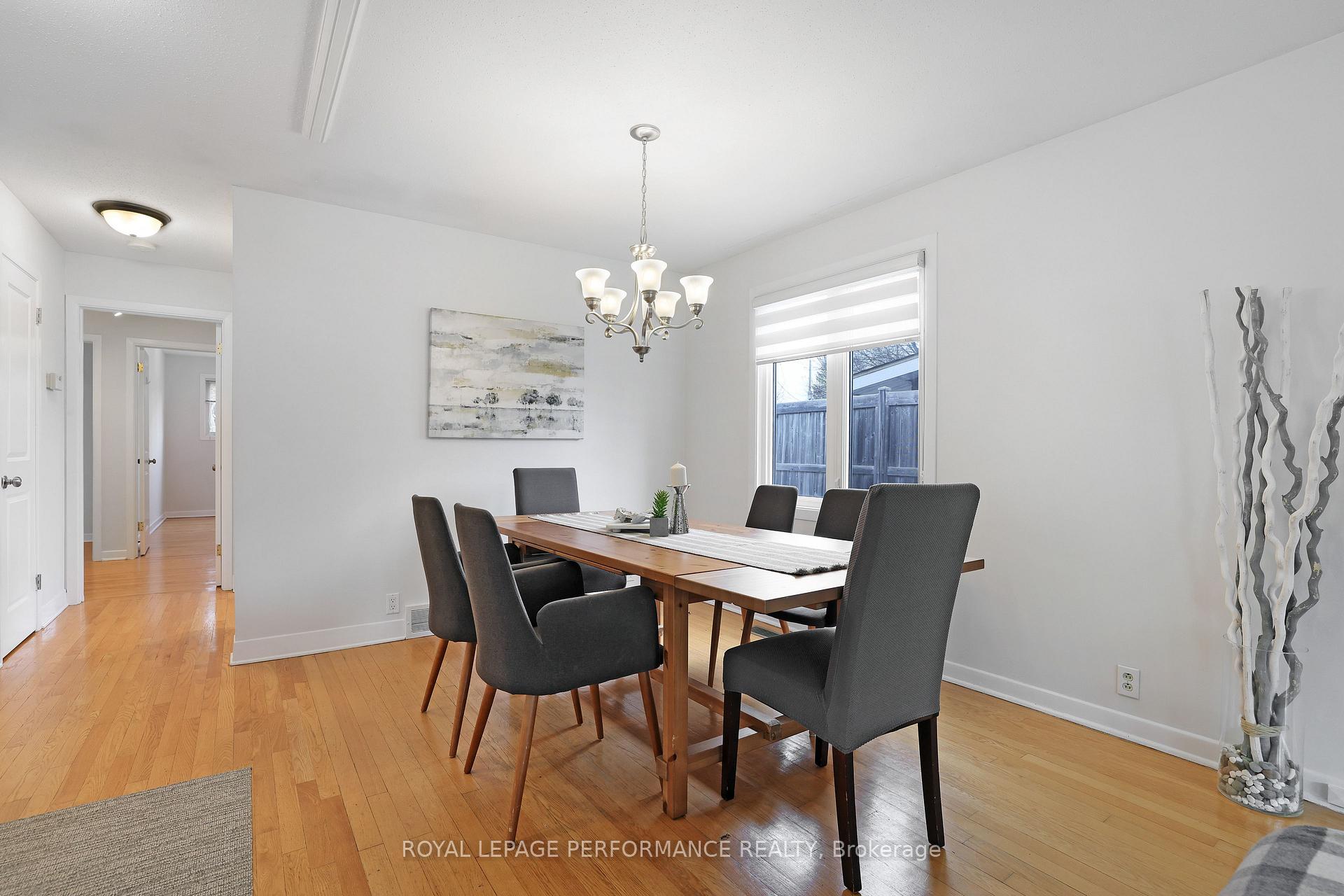 Photo 7 of 64 Crystal Beach Drive, Ottawa, Crystal Beach — HOMEH