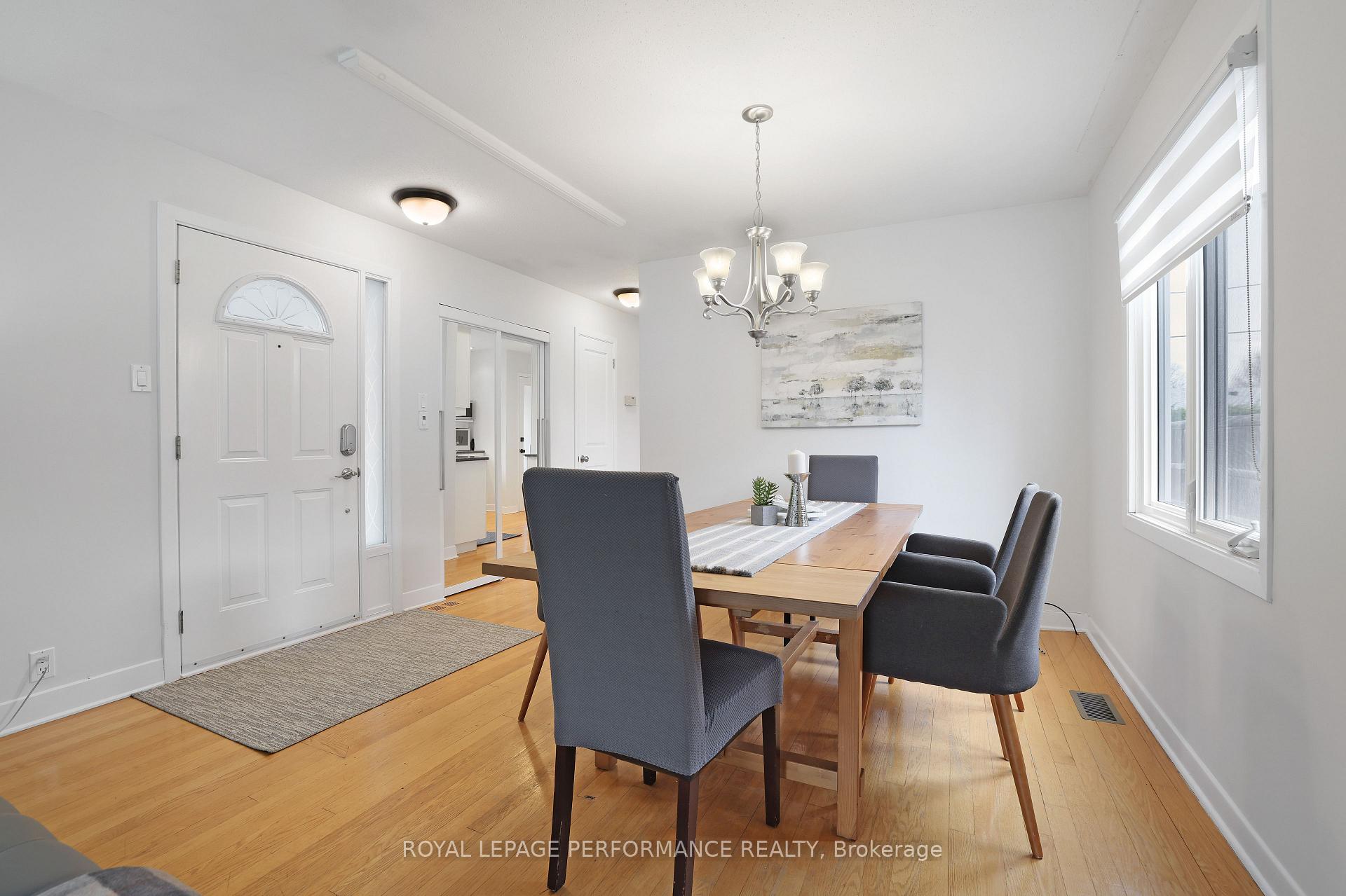 Photo 13 of 64 Crystal Beach Drive, Ottawa, Crystal Beach — HOMEH