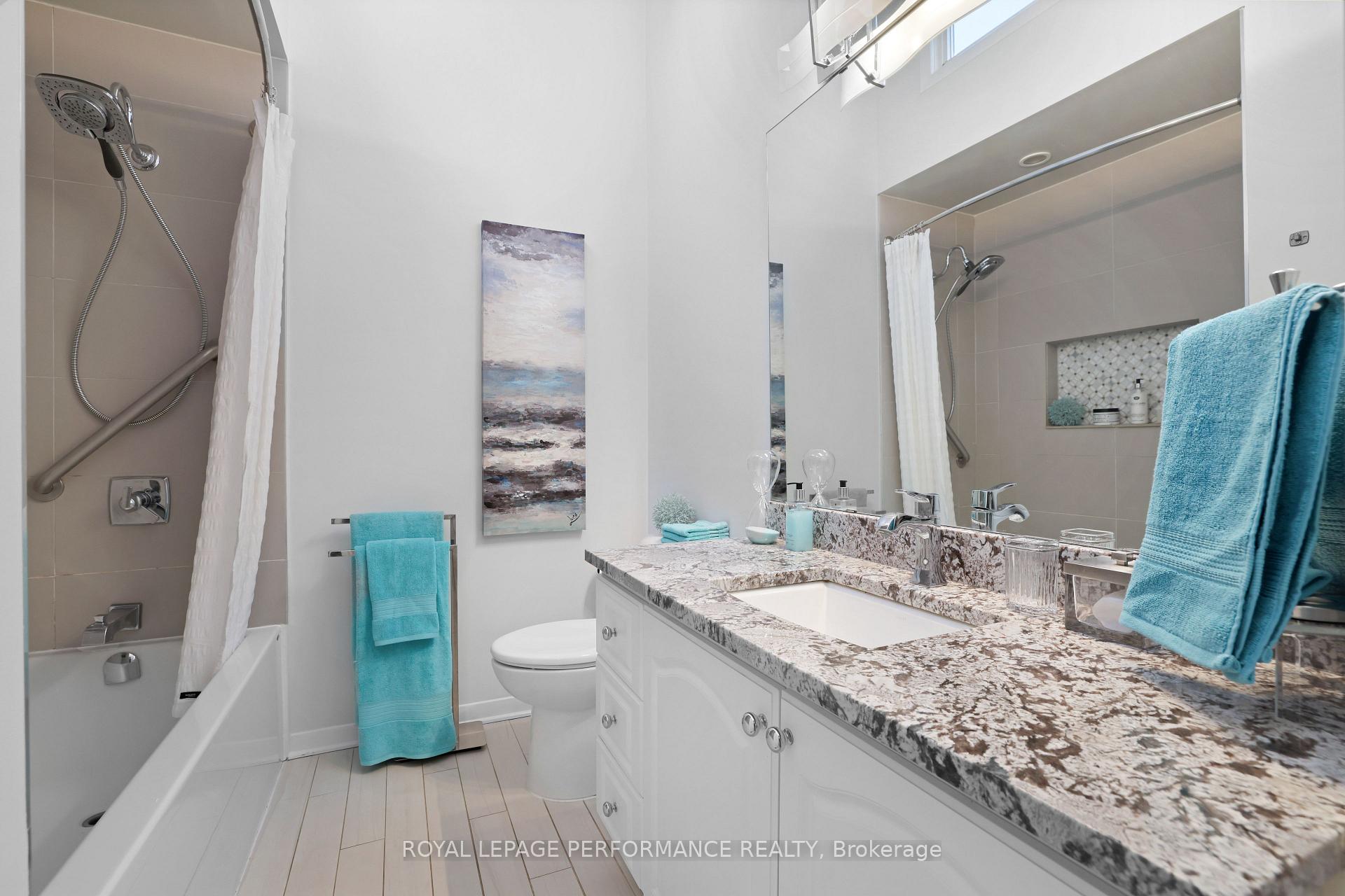 Photo 18 of 64 Crystal Beach Drive, Ottawa, Crystal Beach — HOMEH