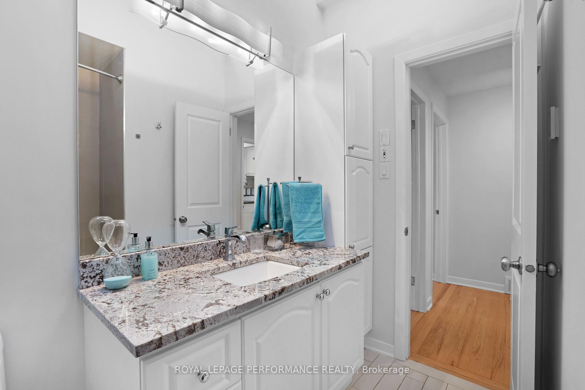 Photo 17 of 64 Crystal Beach Drive, Ottawa, Crystal Beach — HOMEH
