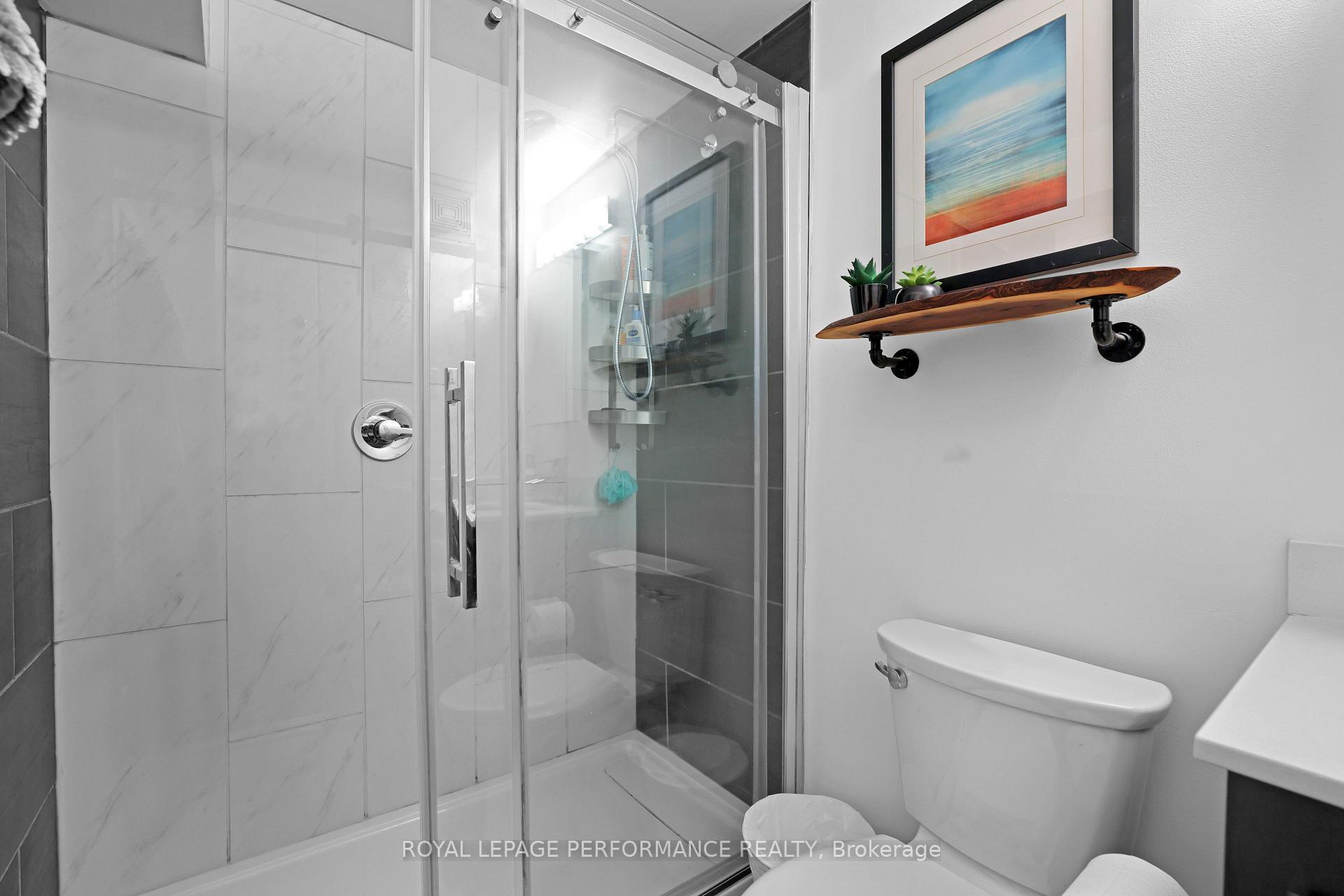 Photo 30 of 64 Crystal Beach Drive, Ottawa, Crystal Beach — HOMEH