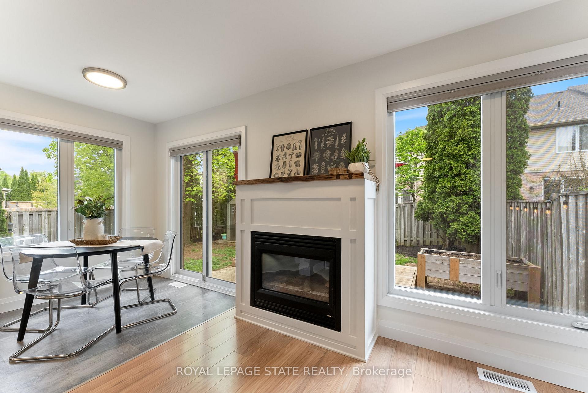 Photo 24 of 35 Morwick Drive, Hamilton, Ancaster — HOMEH