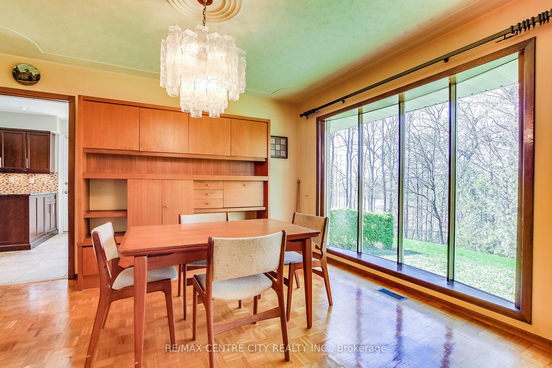 Photo 18 of 32 Locke Avenue, St. Thomas — HOMEH