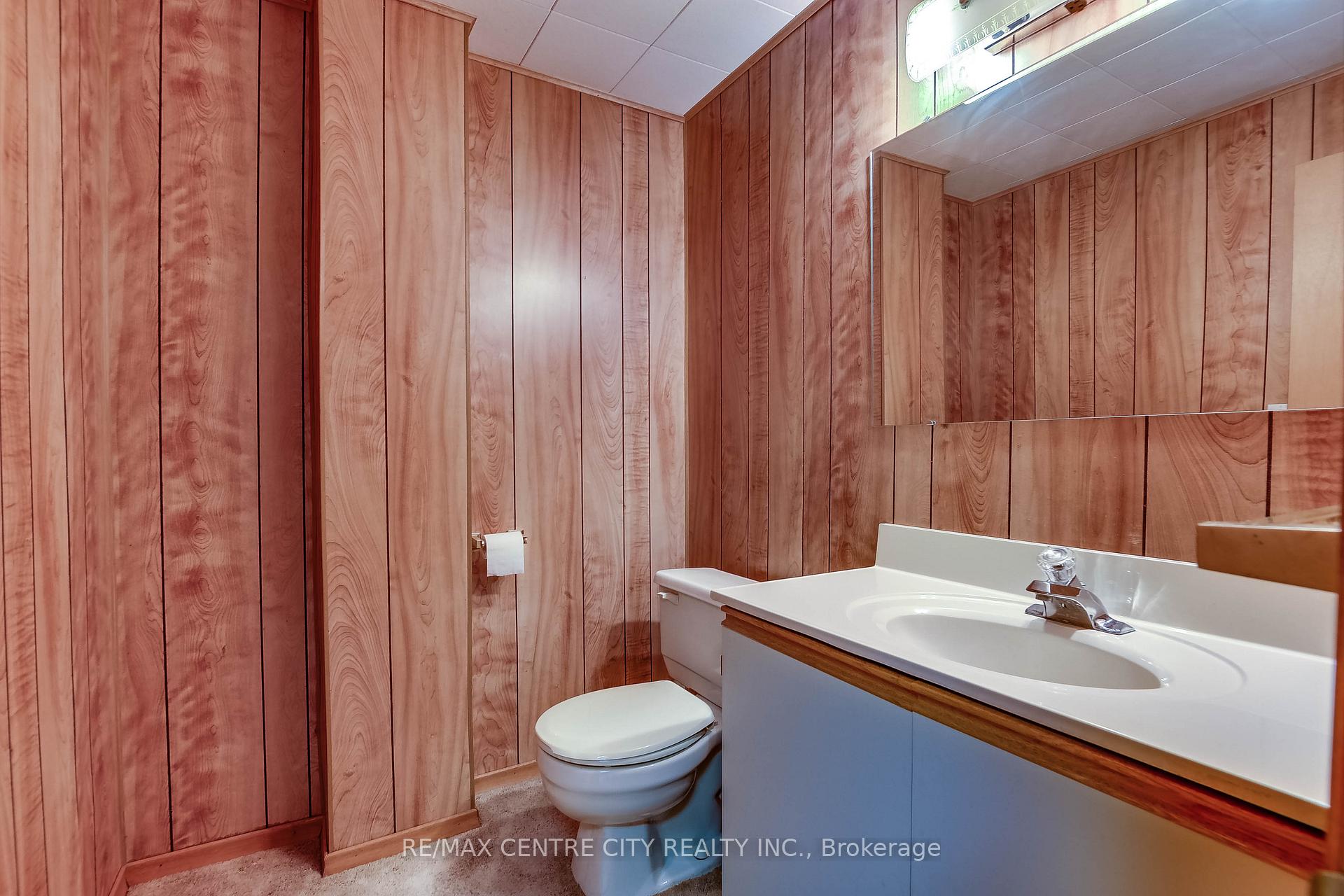 Photo 41 of 32 Locke Avenue, St. Thomas — HOMEH