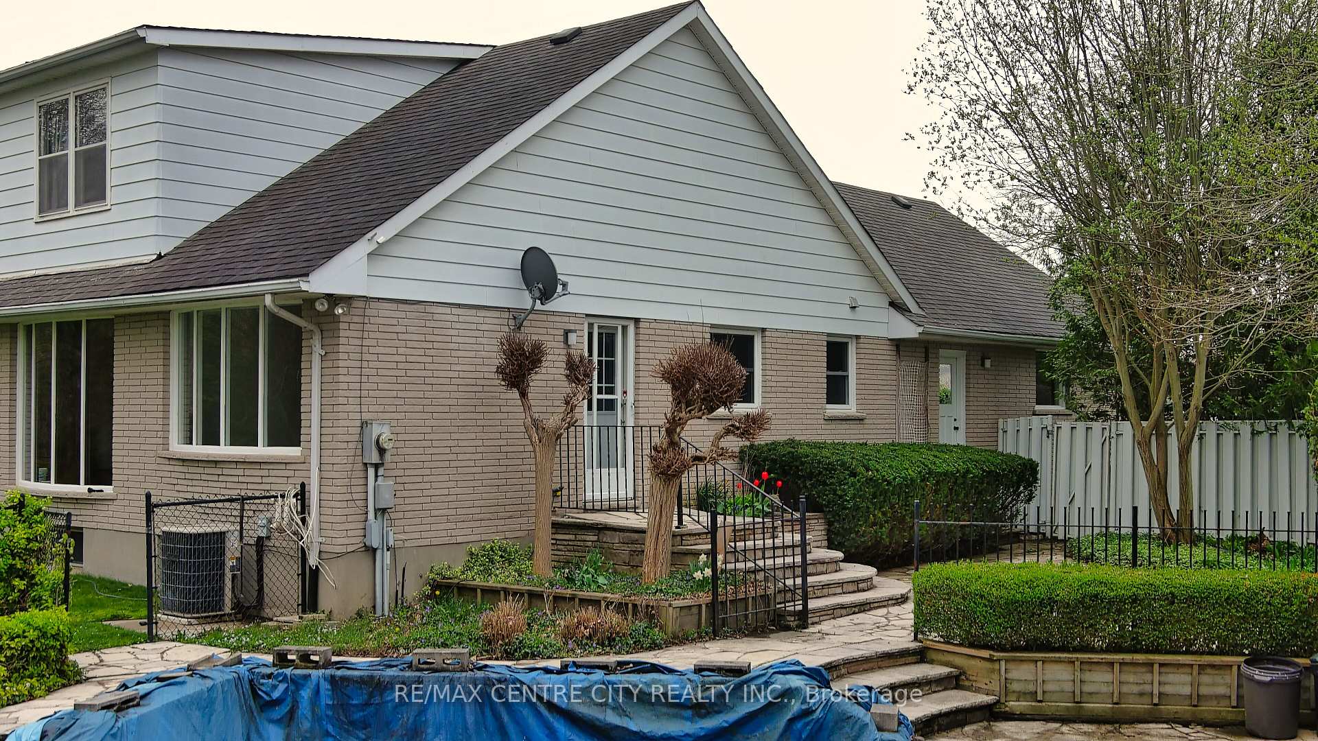 Photo 42 of 32 Locke Avenue, St. Thomas — HOMEH