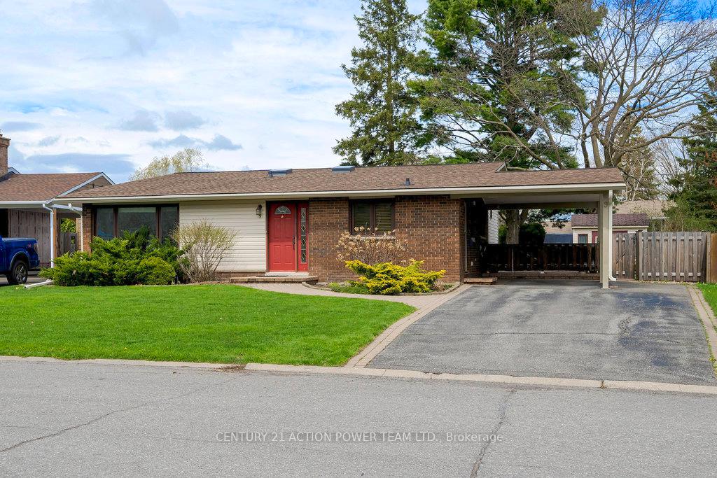 Photo 12 of 9 Keewatin Crescent, Ottawa, Borden Farm/Stewart Farm/Carleton Heights/Parkwood Hills — HOMEH