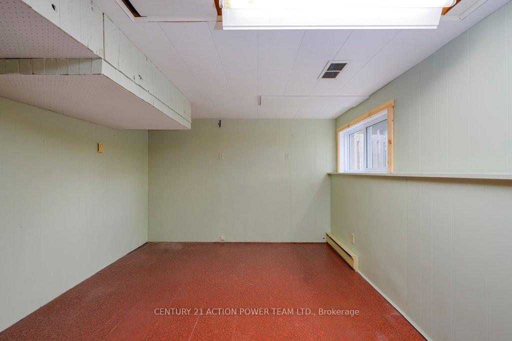 Photo 25 of 9 Keewatin Crescent, Ottawa, Borden Farm/Stewart Farm/Carleton Heights/Parkwood Hills — HOMEH