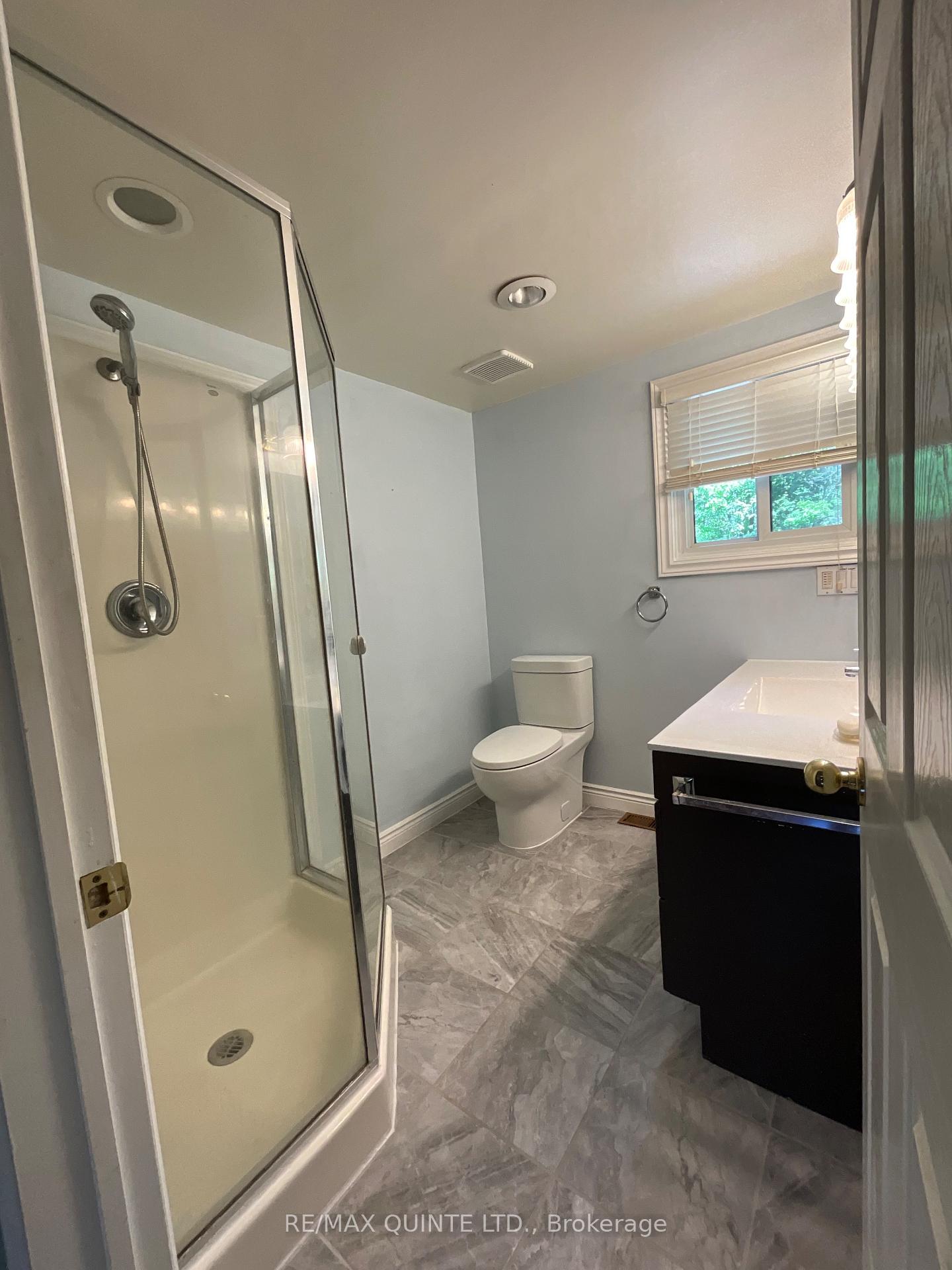 Photo 7 of 405 Scuttlehole Road, Belleville, Thurlow Ward — HOMEH