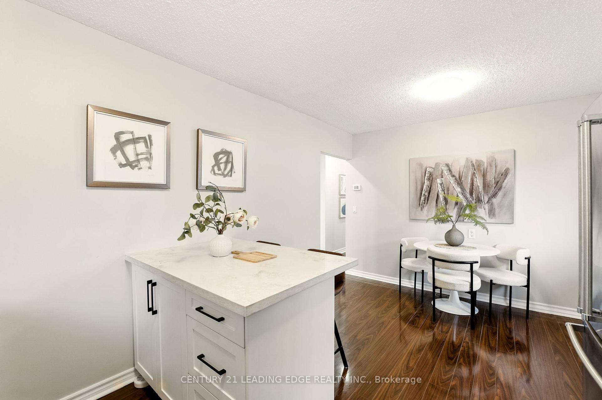 Photo 10 of 545 Capilano Crescent, Oshawa, Donevan — HOMEH