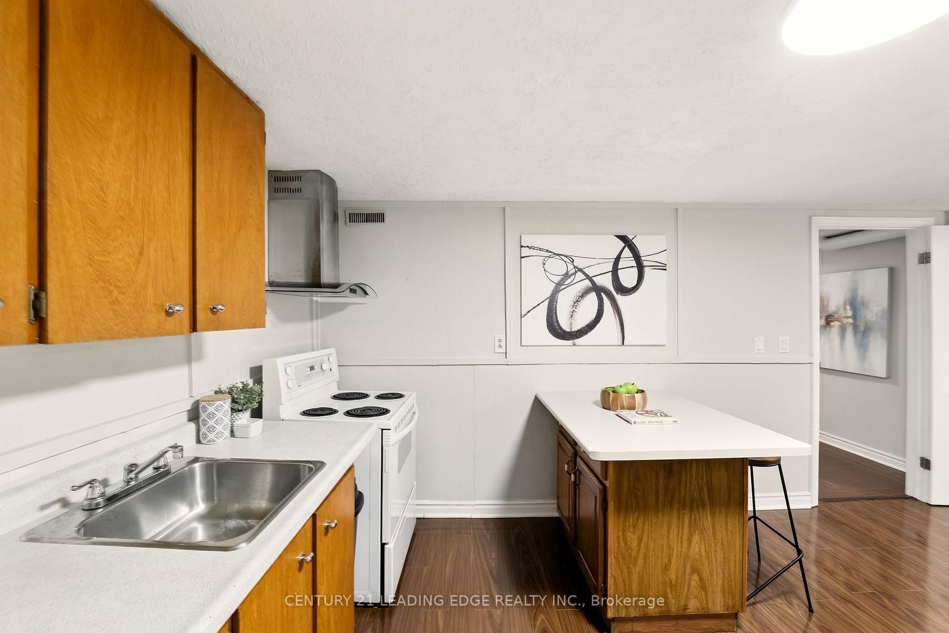 Photo 33 of 545 Capilano Crescent, Oshawa, Donevan — HOMEH