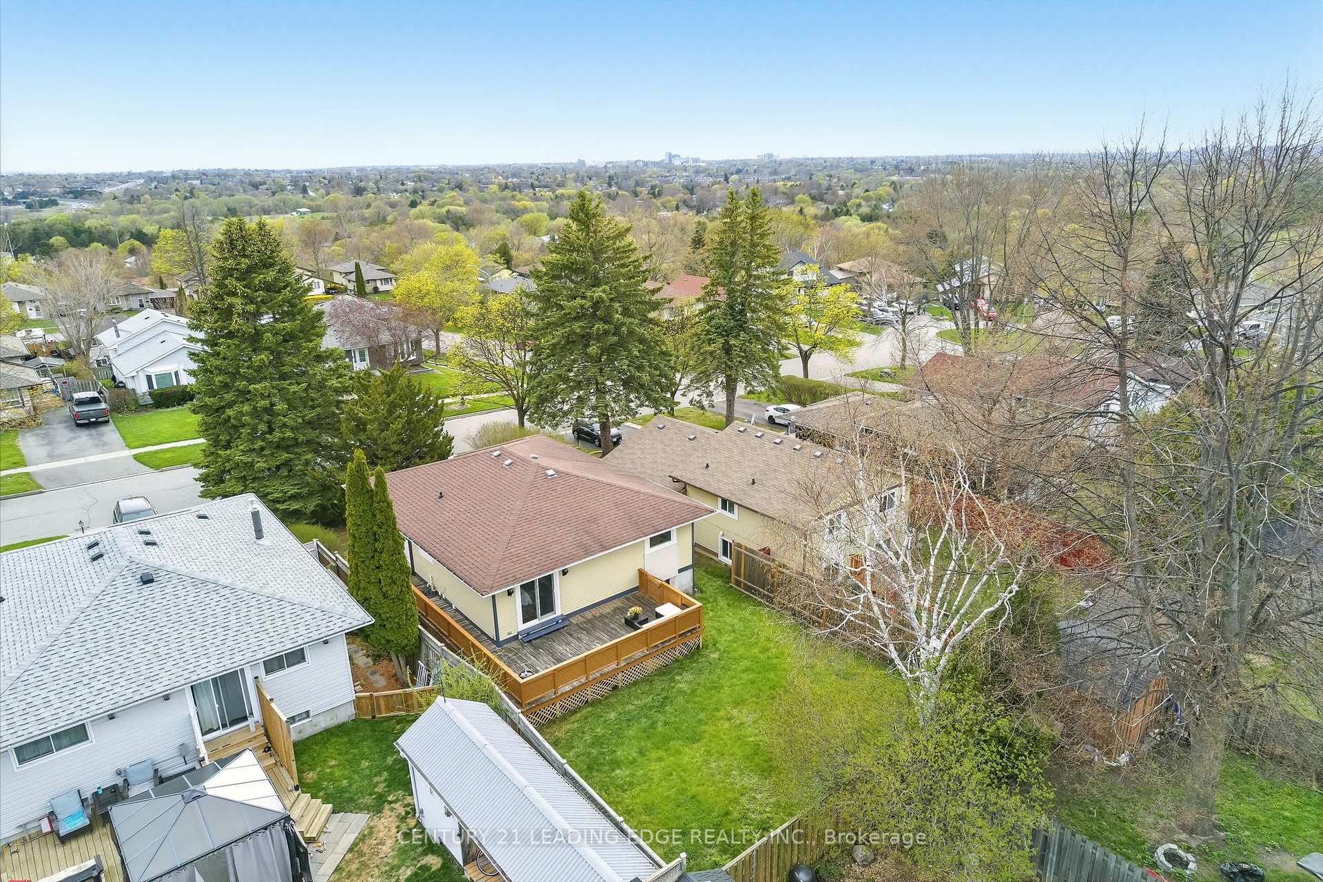 Photo 45 of 545 Capilano Crescent, Oshawa, Donevan — HOMEH