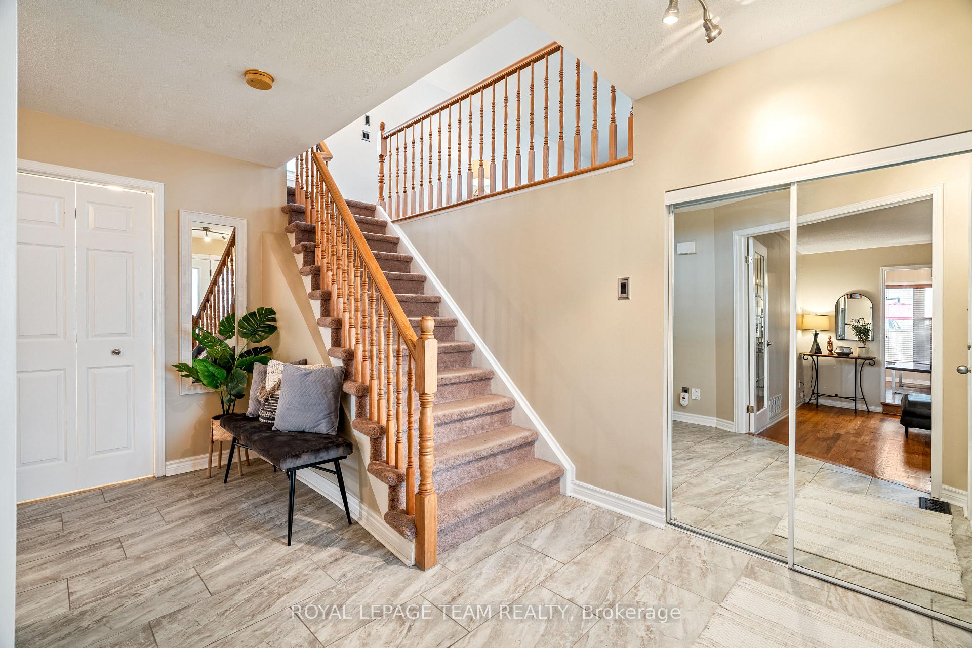 Photo 23 of 1648 Toulouse Crescent, Ottawa, Orleans/Sunridge — HOMEH