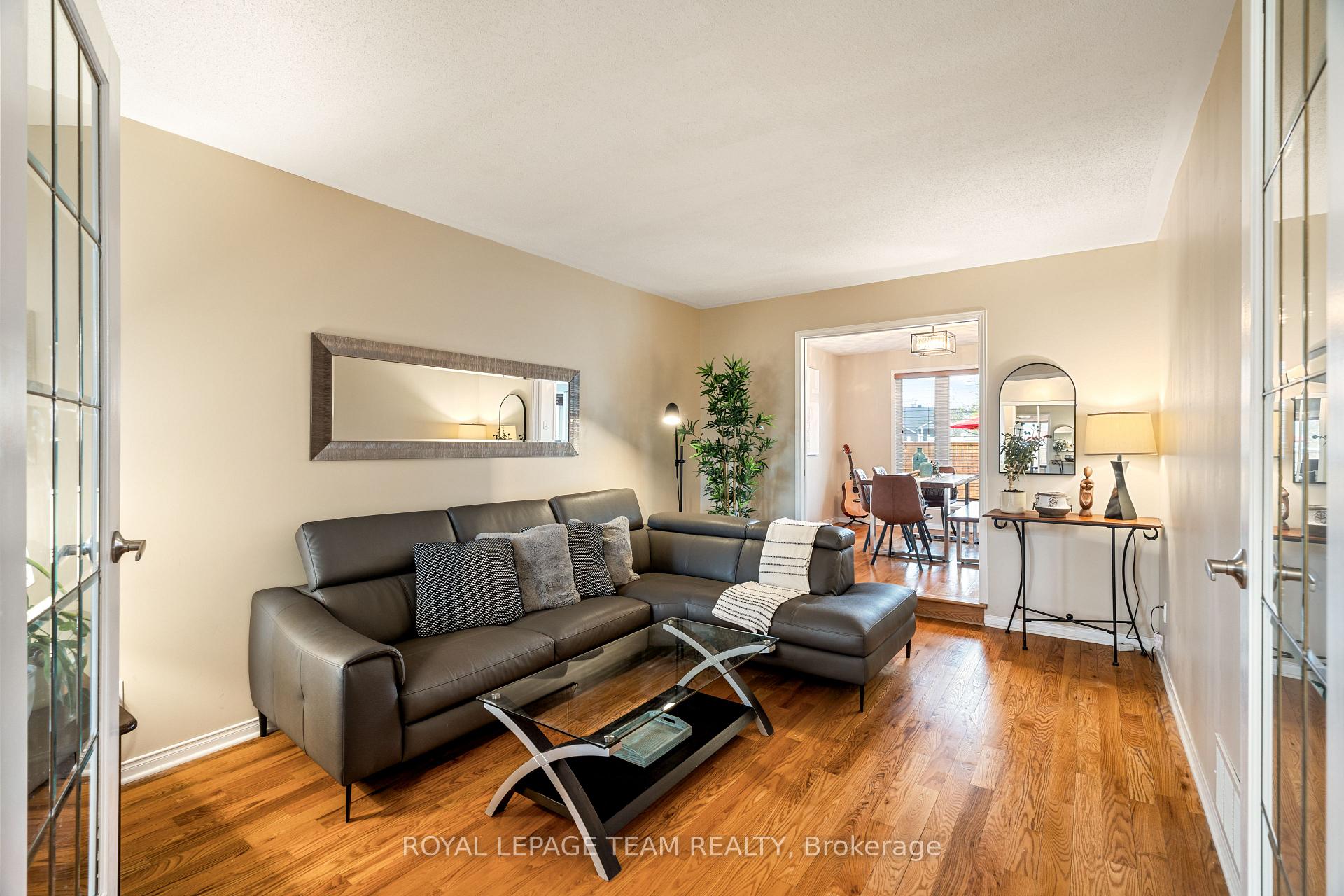 Photo 14 of 1648 Toulouse Crescent, Ottawa, Orleans/Sunridge — HOMEH
