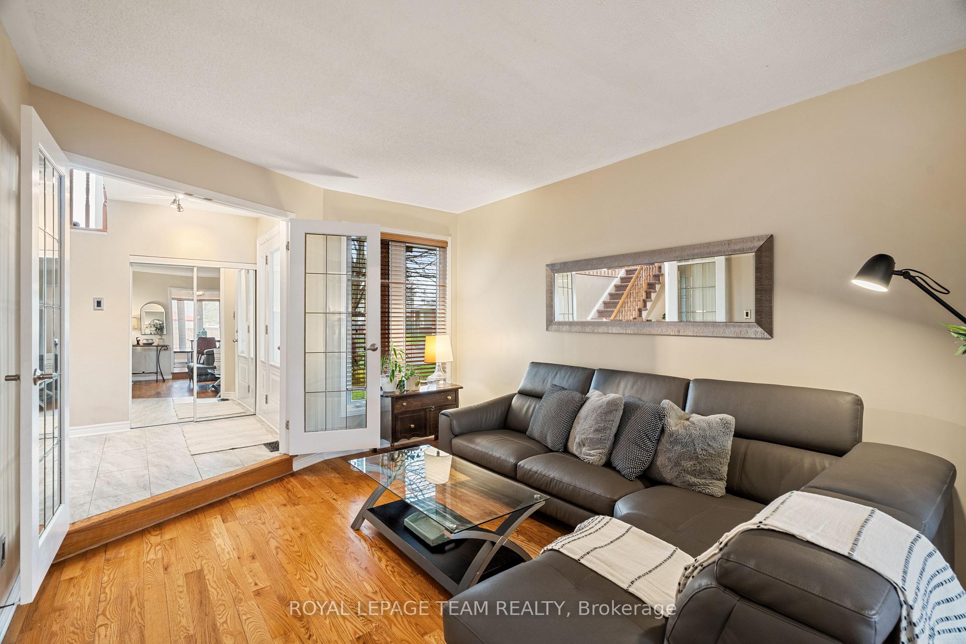 Photo 8 of 1648 Toulouse Crescent, Ottawa, Orleans/Sunridge — HOMEH