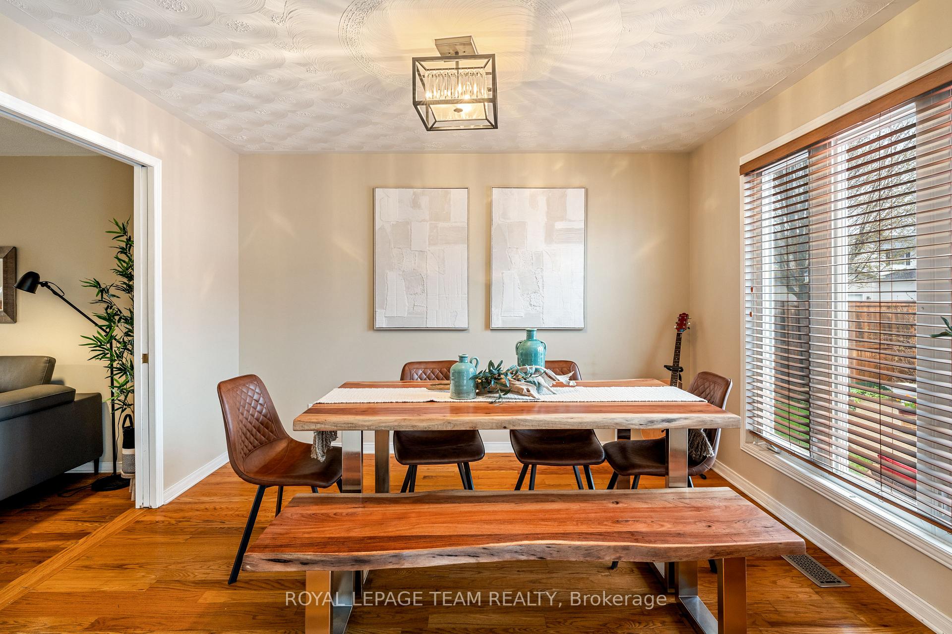 Photo 33 of 1648 Toulouse Crescent, Ottawa, Orleans/Sunridge — HOMEH
